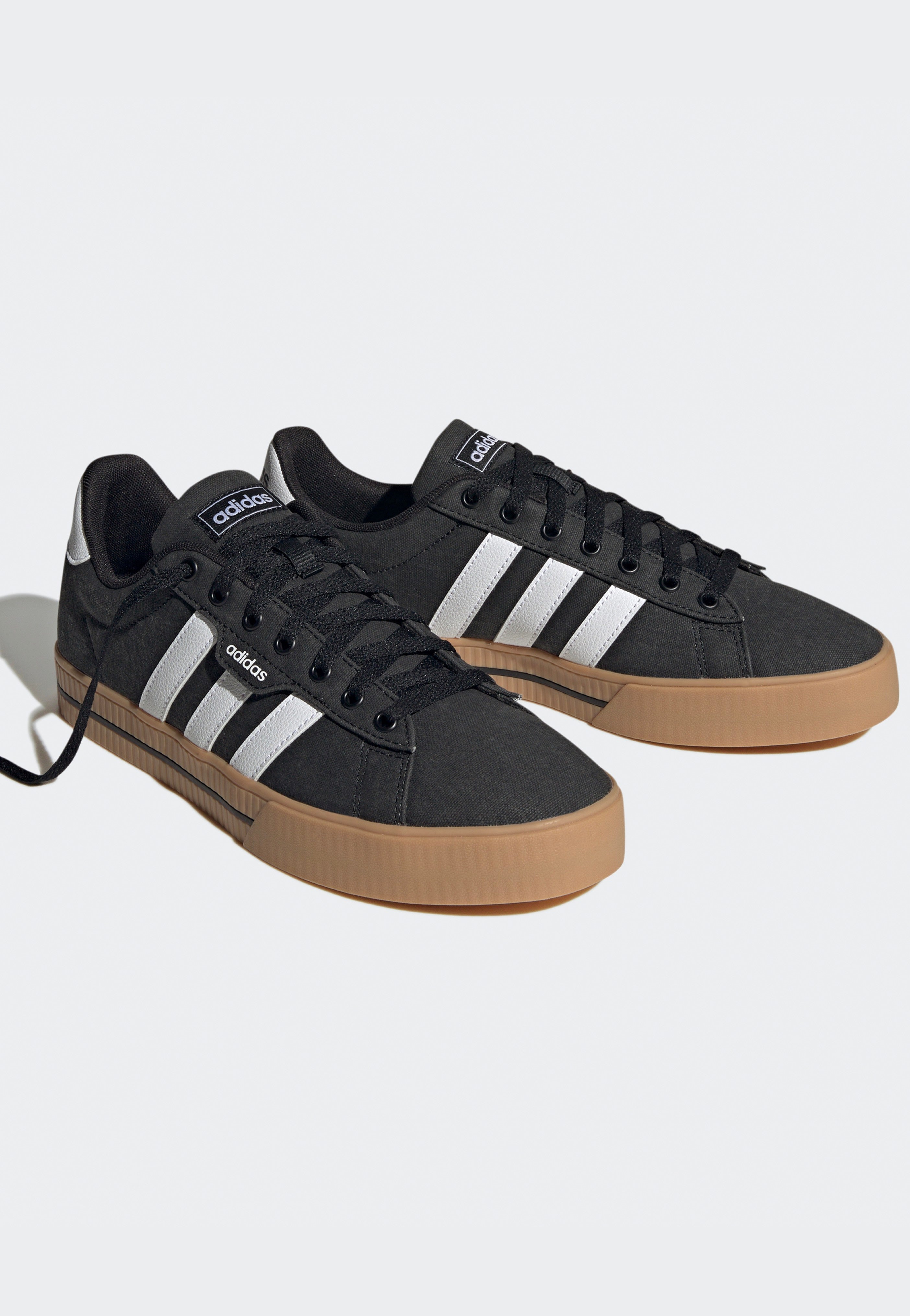 Adidas - Daily 3.0 Cblack/Ftwwht/Gum3 - Shoes | Men-Image