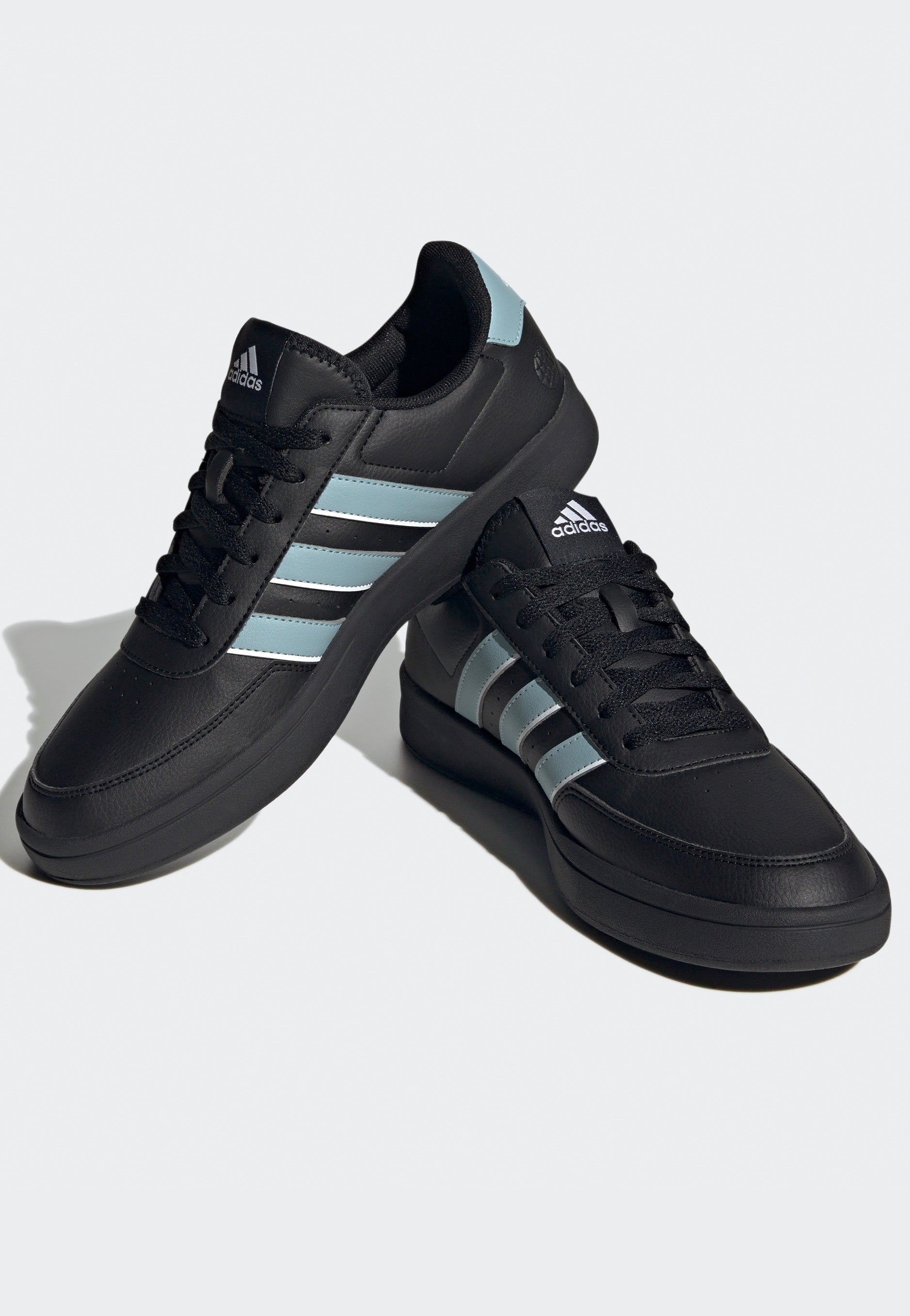 Adidas - Breaknet 2.0 Cblack/Maggre/Ftwwht - Shoes | Men-Image