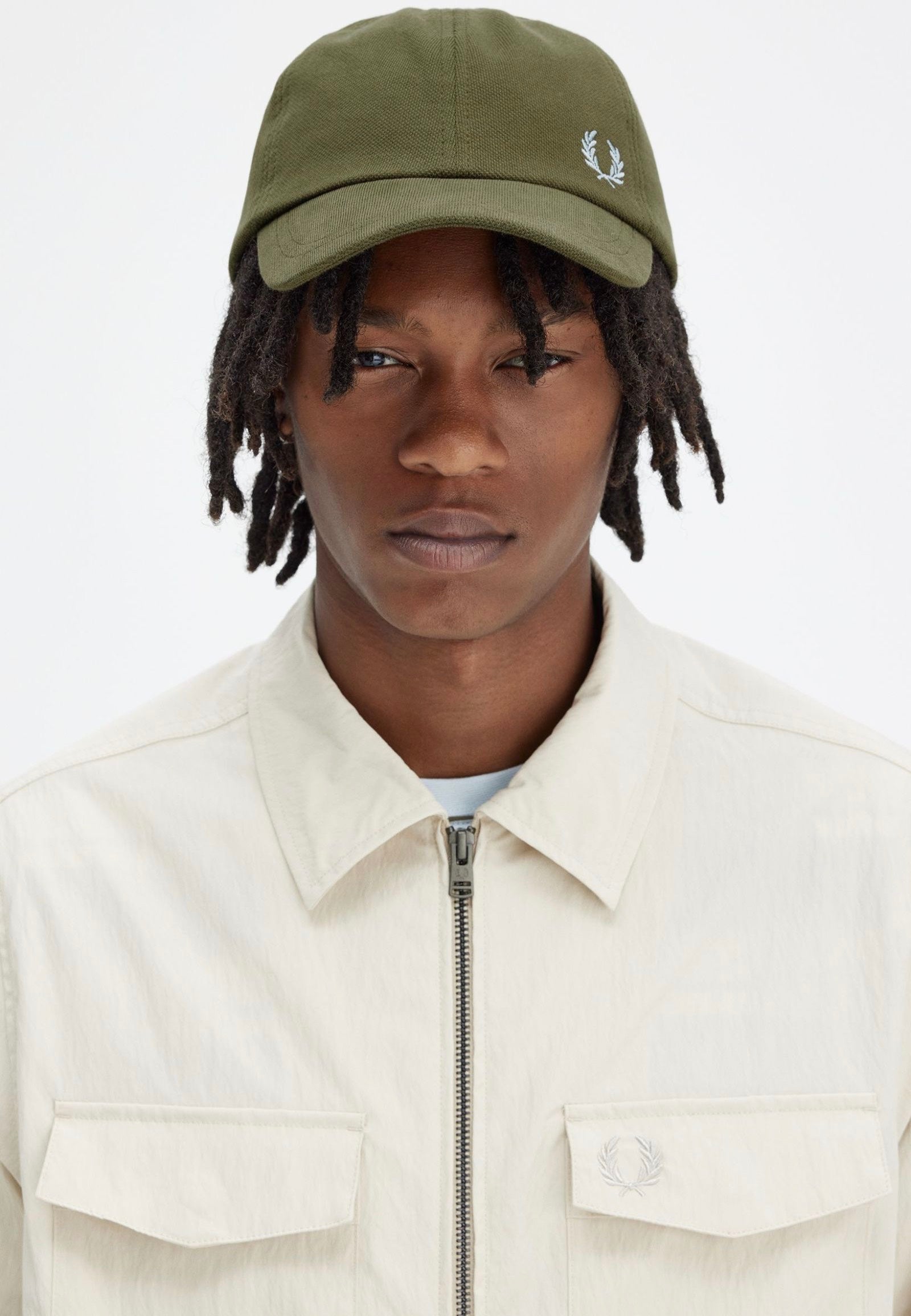 Fred Perry - Pique Classic Uniform Green/Light Ice - Cap | Neutral-Image