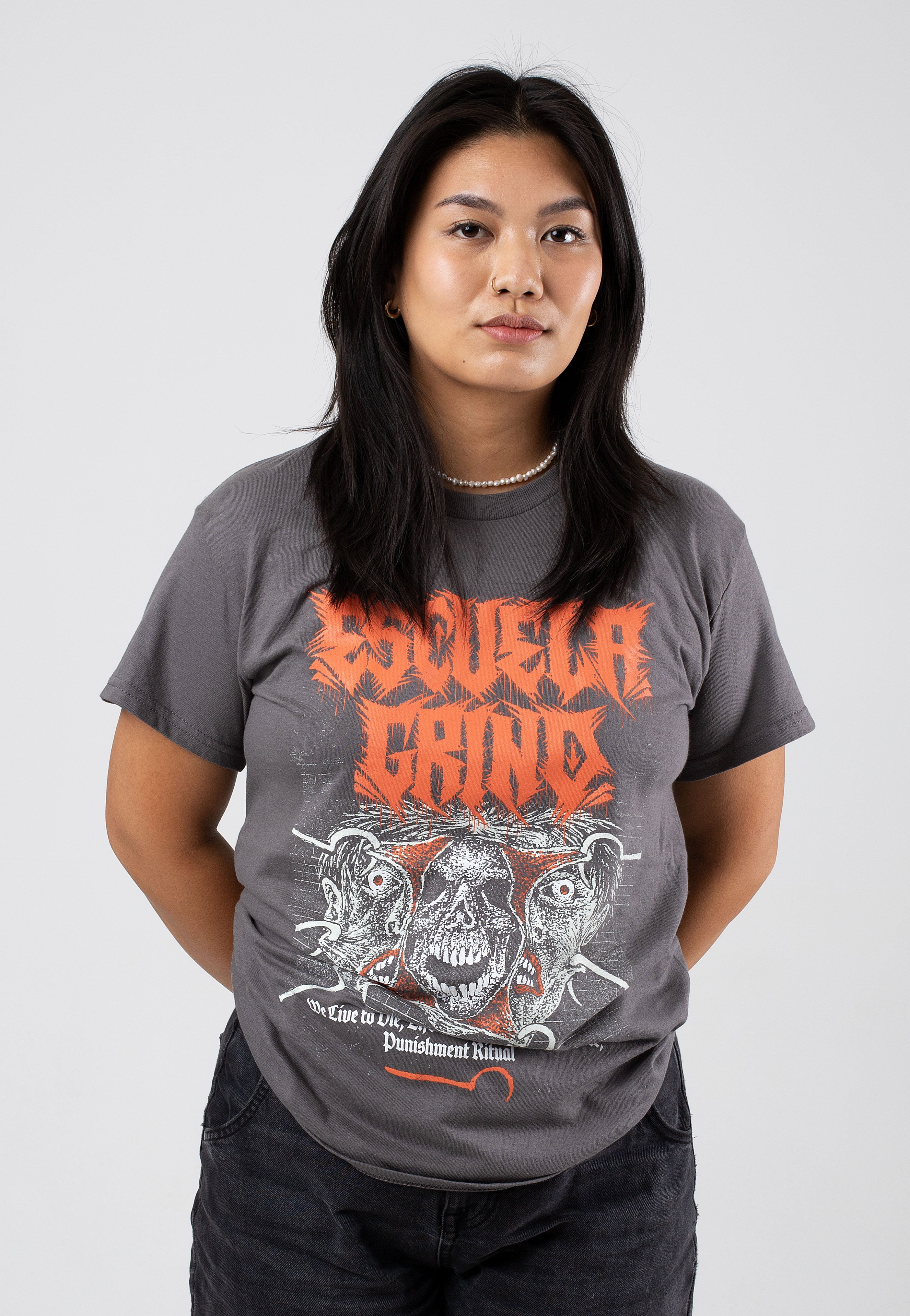 Escuela Grind - Punishment Ritual Charcoal - T-Shirt | Women-Image