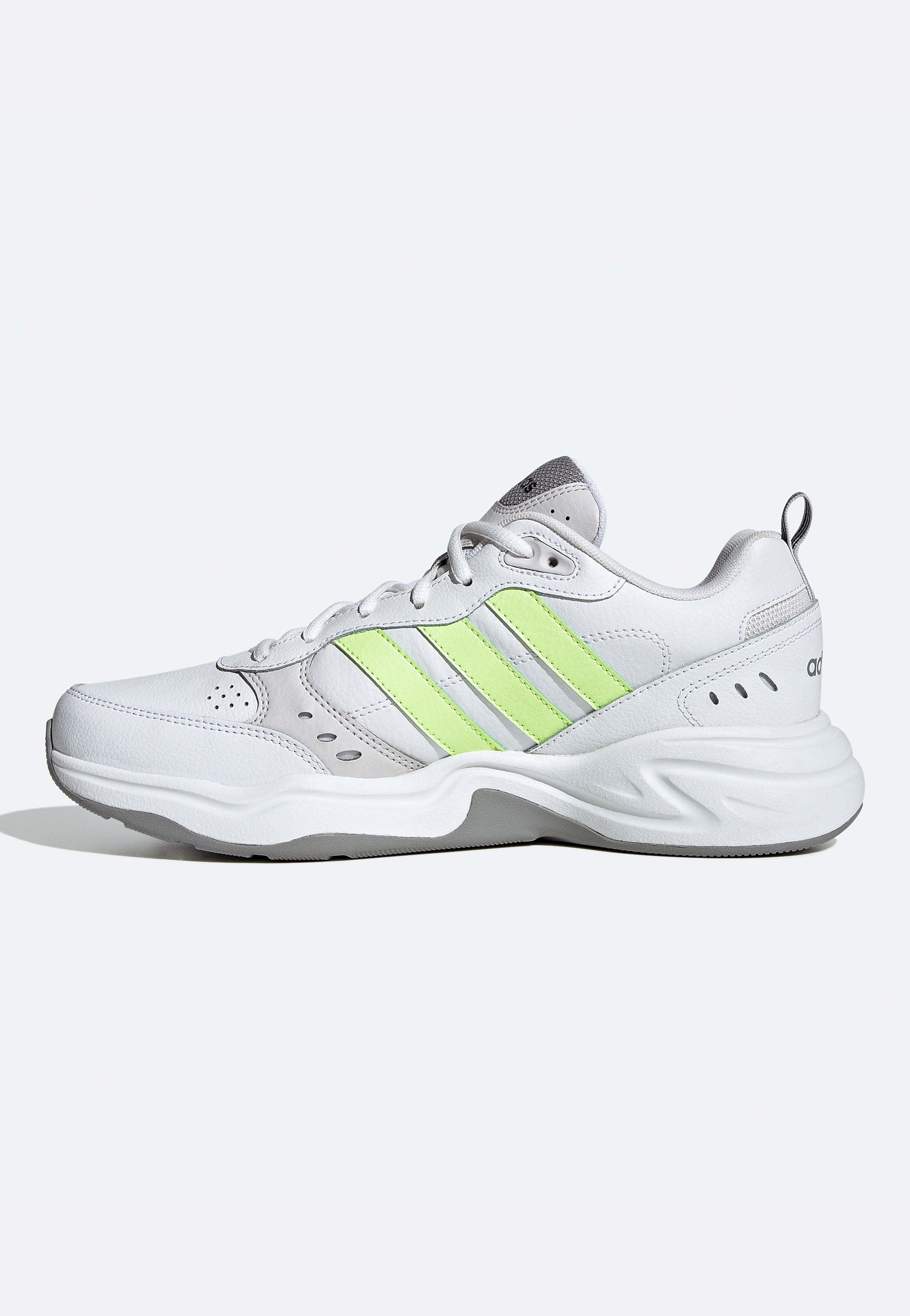 Adidas - Strutter Ftwwht/Grespa/Cblack - Shoes | Men-Image