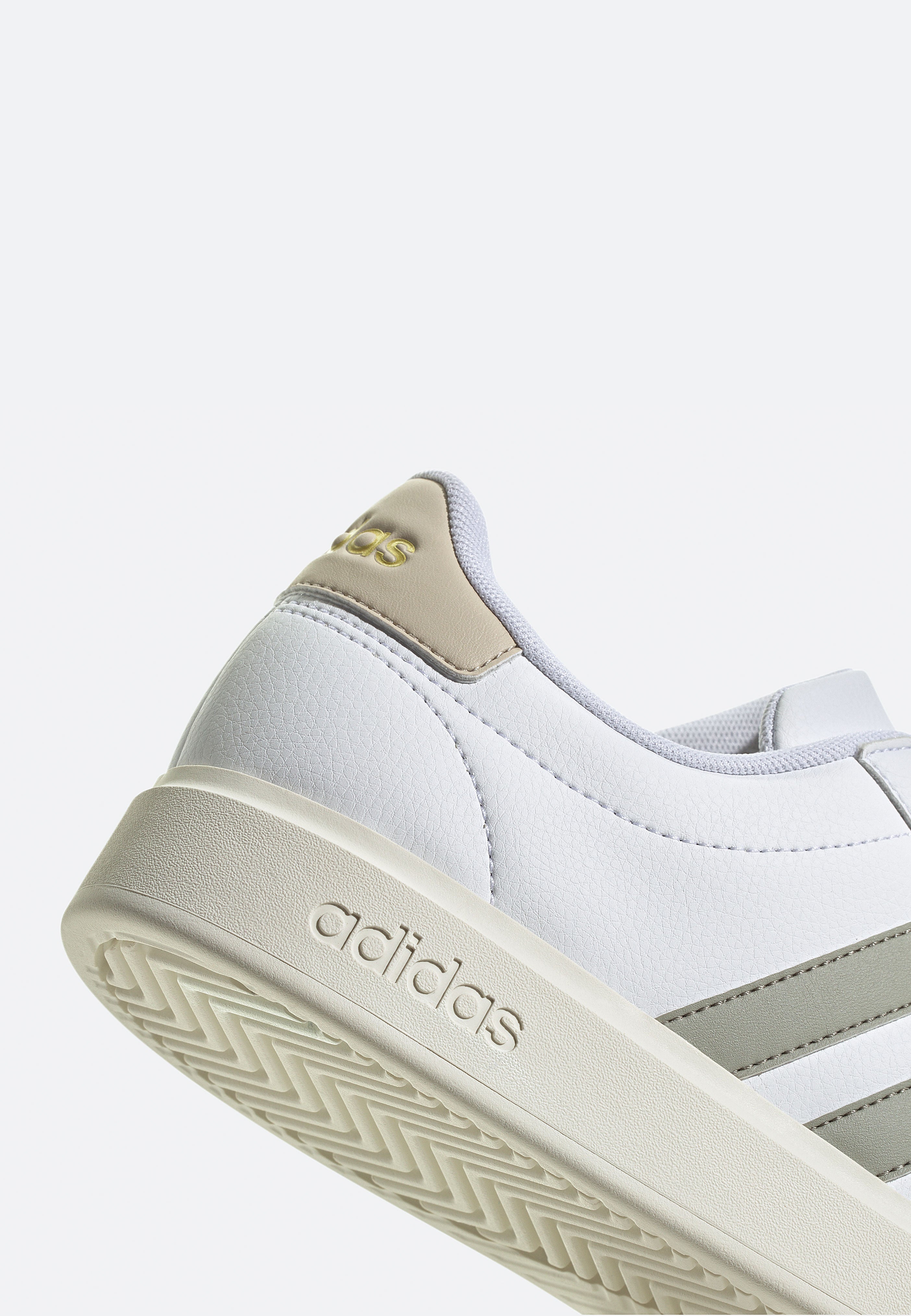 Adidas - Grand Court 2.0 FTW White/Silpeb/Wonbei - Shoes | Men-Image