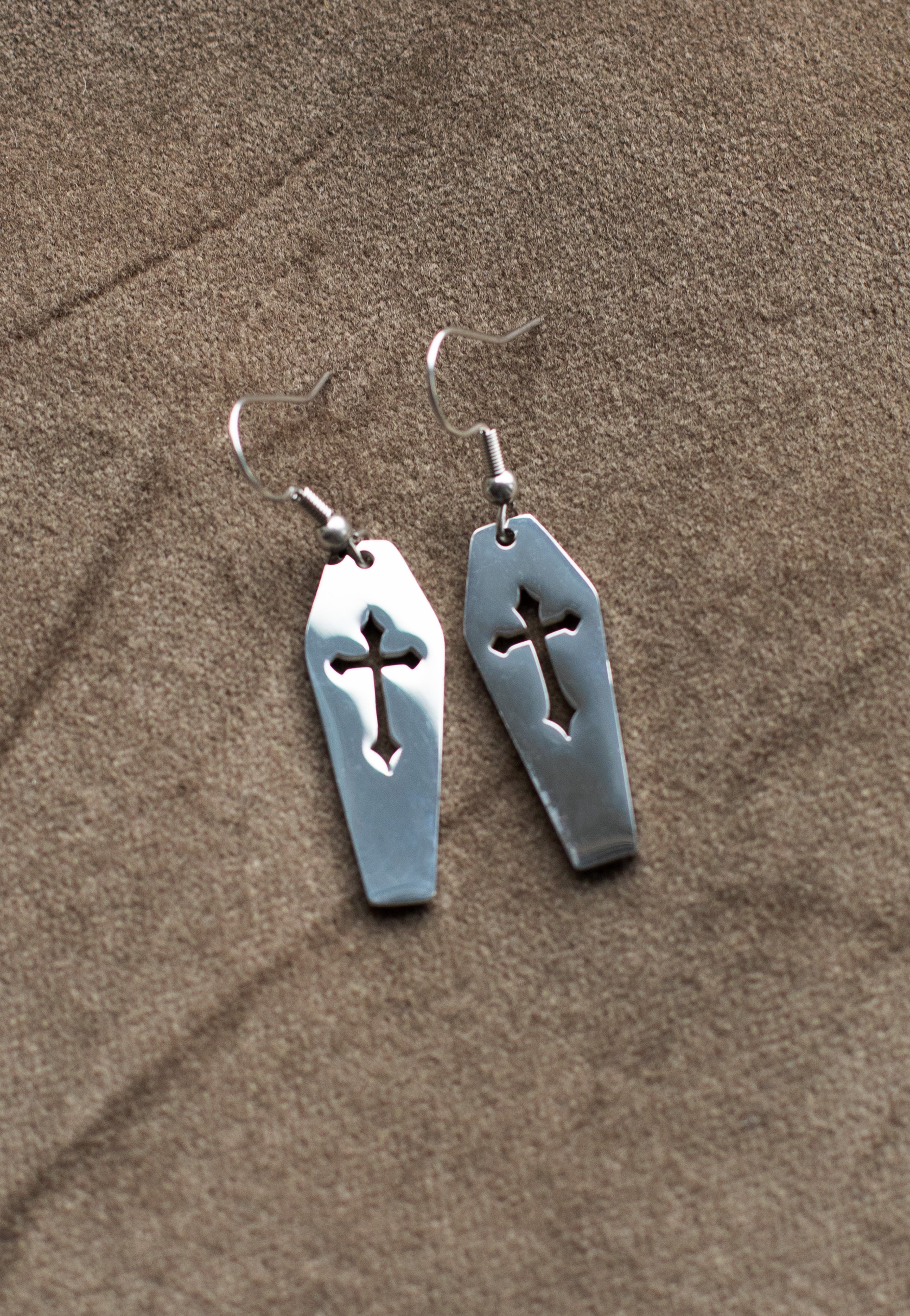 Easure - Coffin - Earrings | Neutral-Image