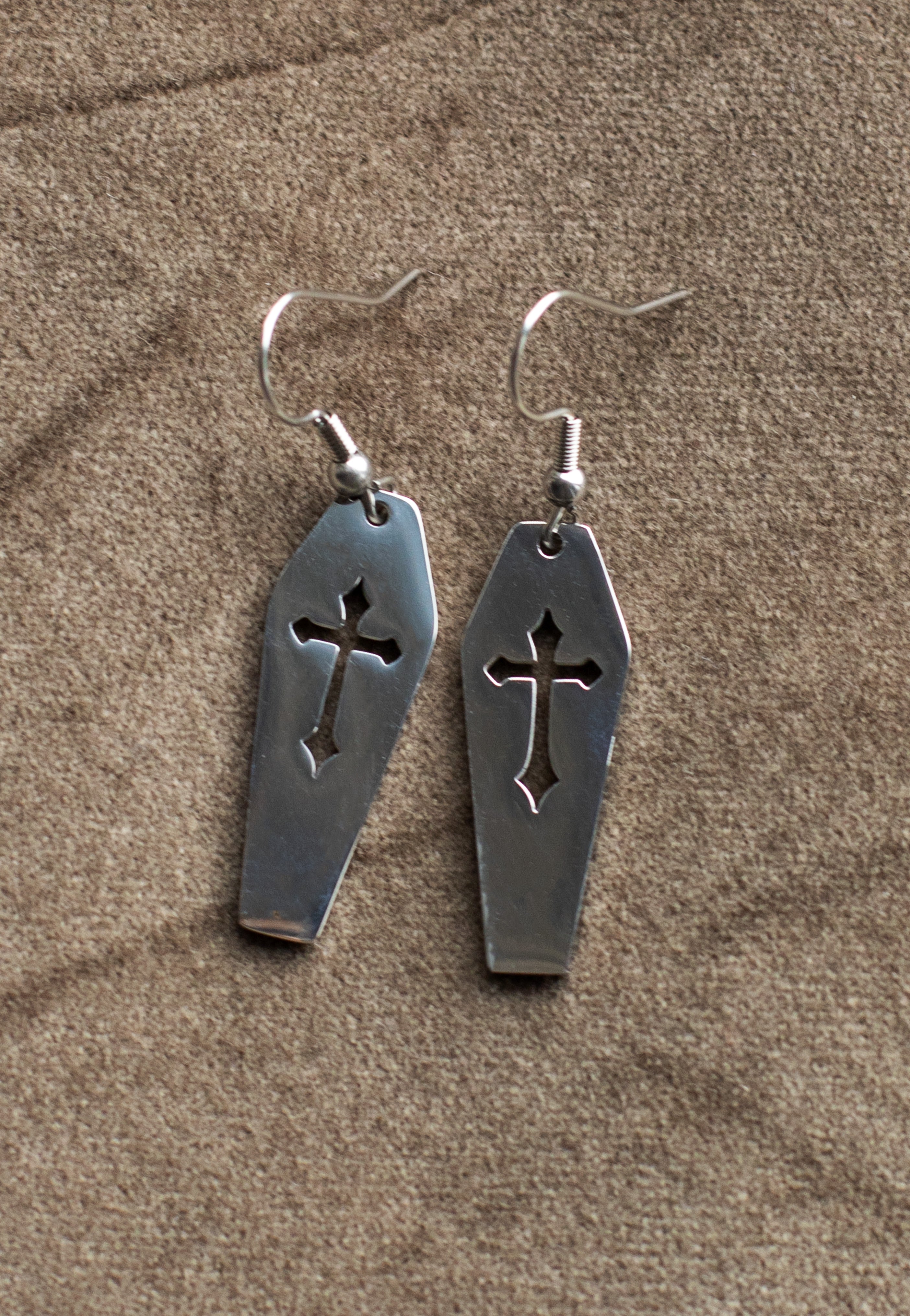 Easure - Coffin - Earrings | Neutral-Image