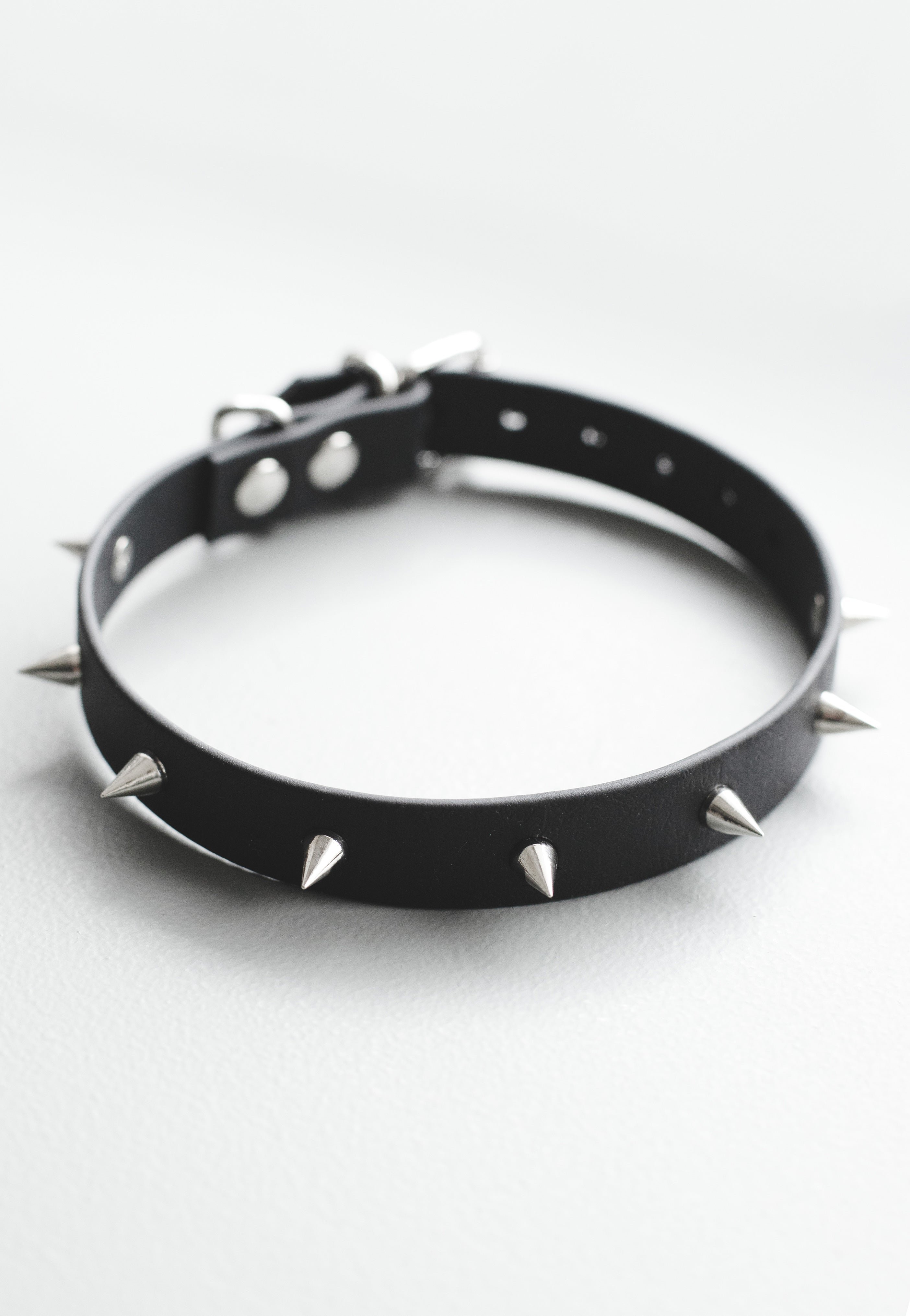 Easure - Spike Black - Choker | Neutral-Image