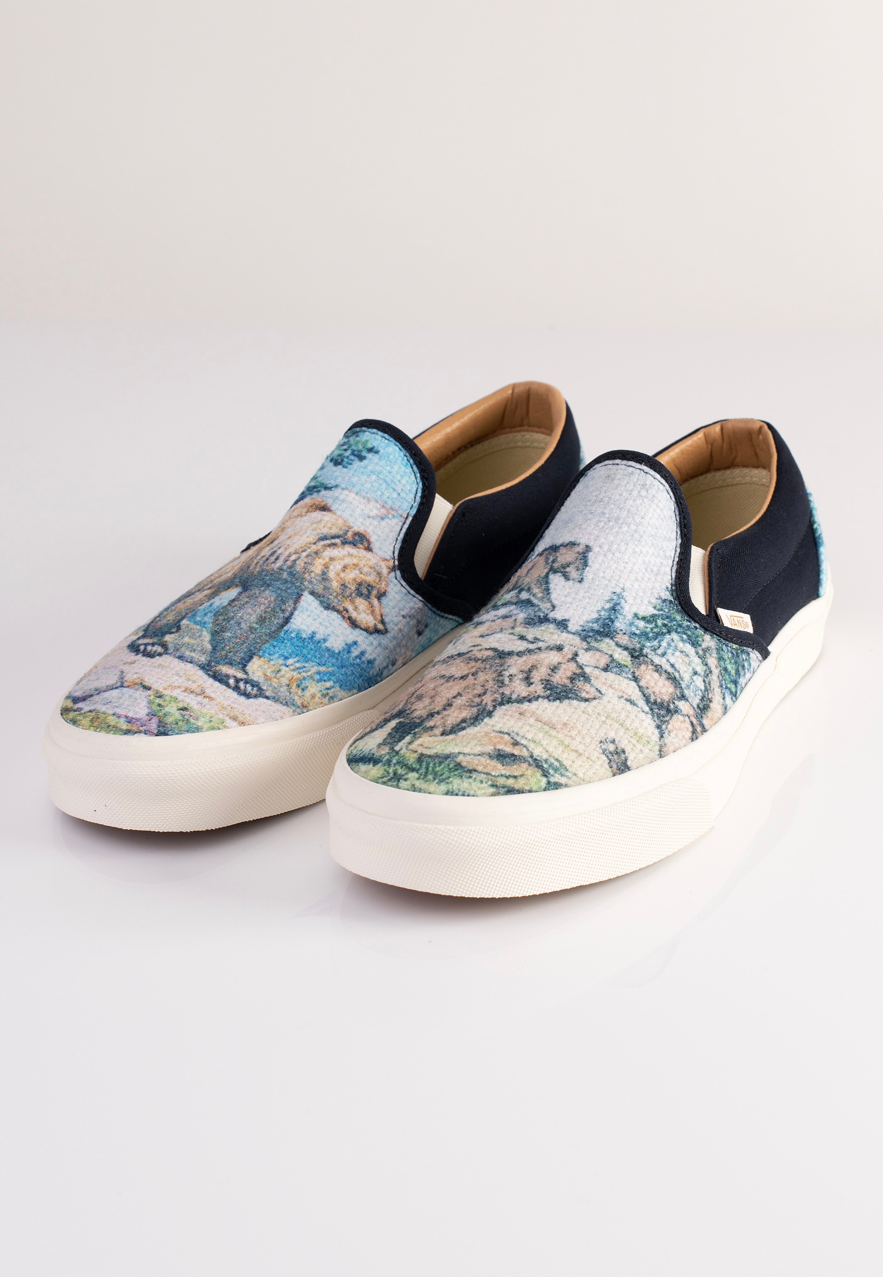 Vans - Classic Slip-On Cali Tapestry Forest - Shoes | Men-Image