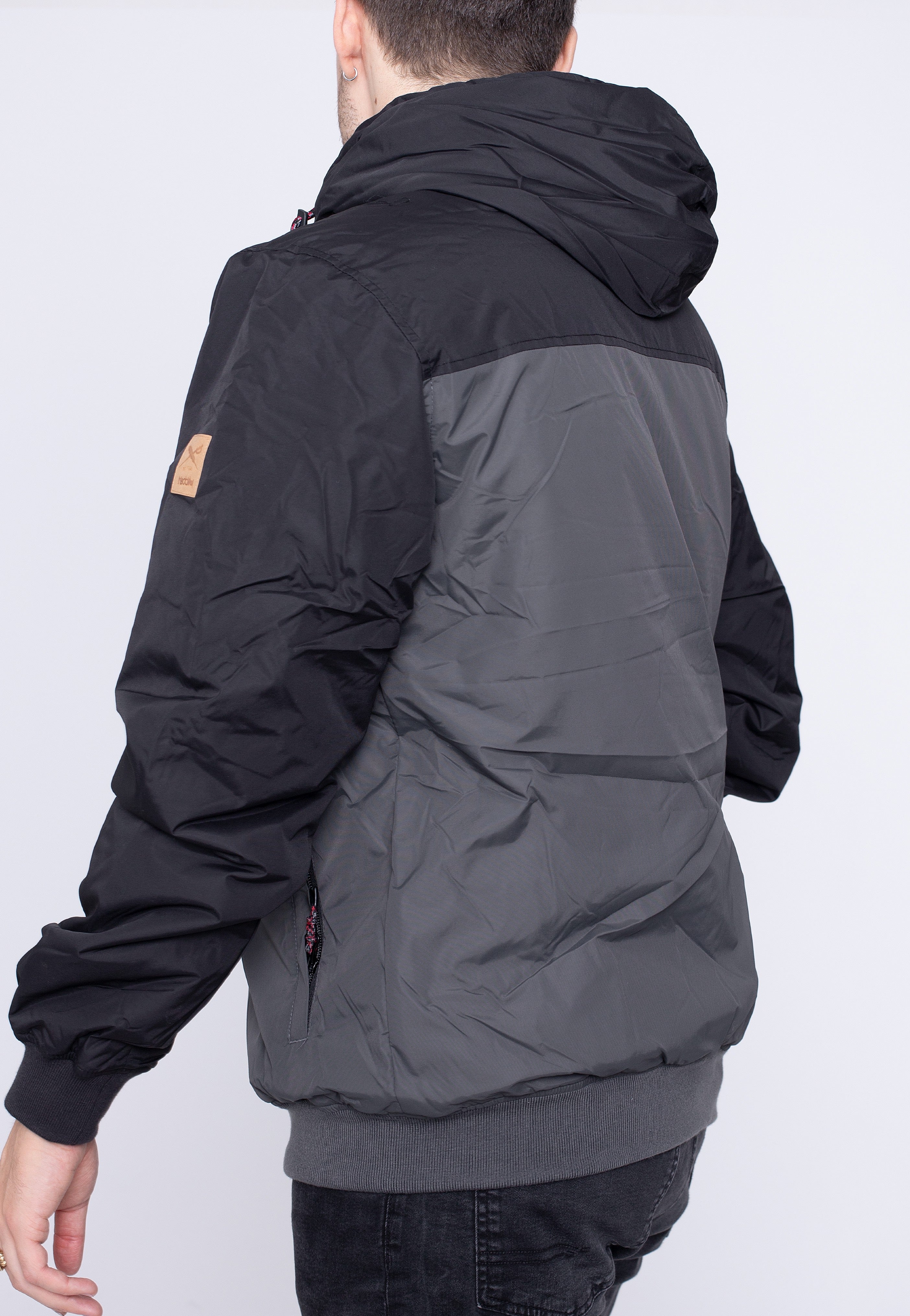 Iriedaily - Insulaner Soft Black - Windbreaker | Men-Image