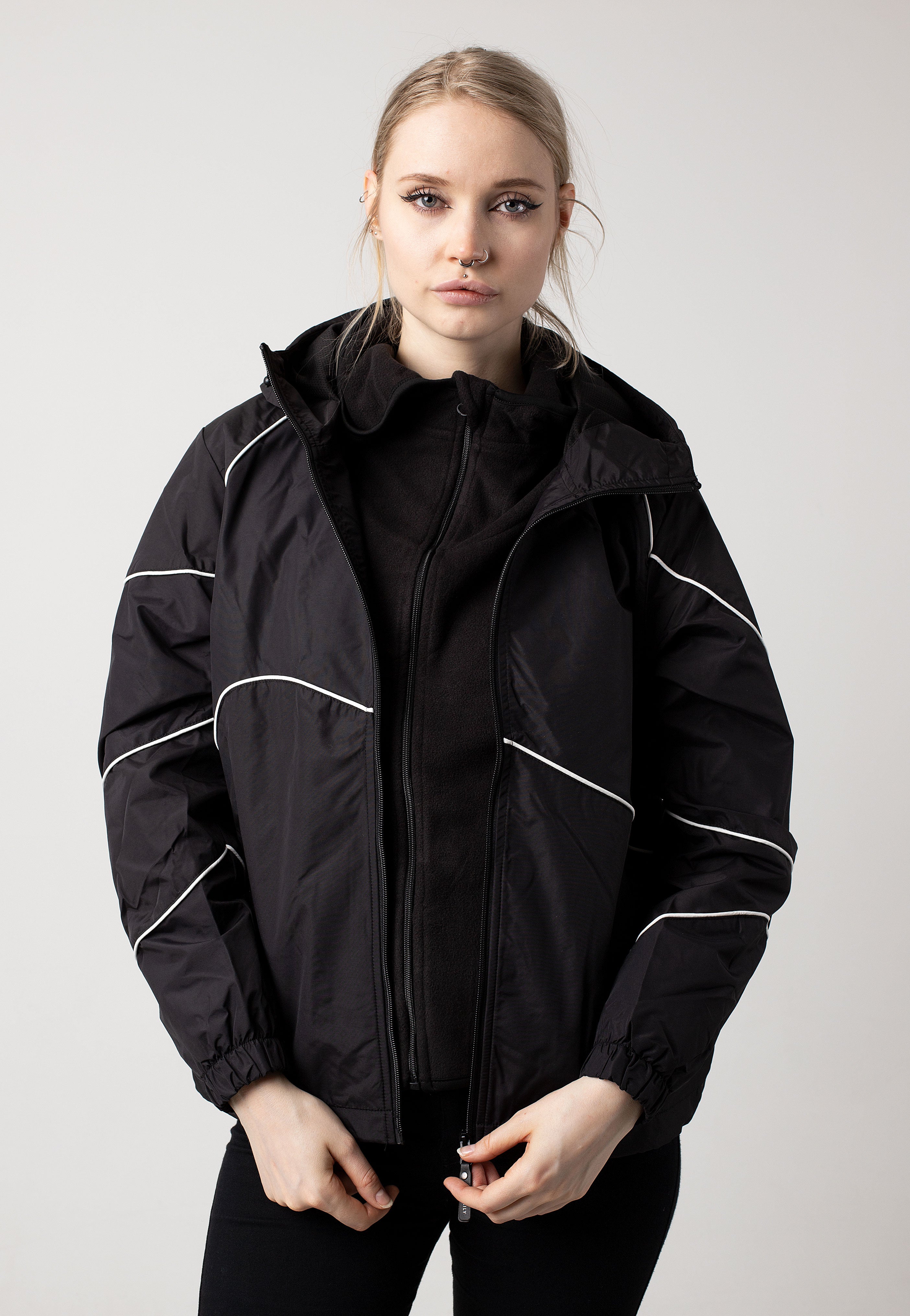 Iriedaily - Jessie Black - Jacket | Women-Image