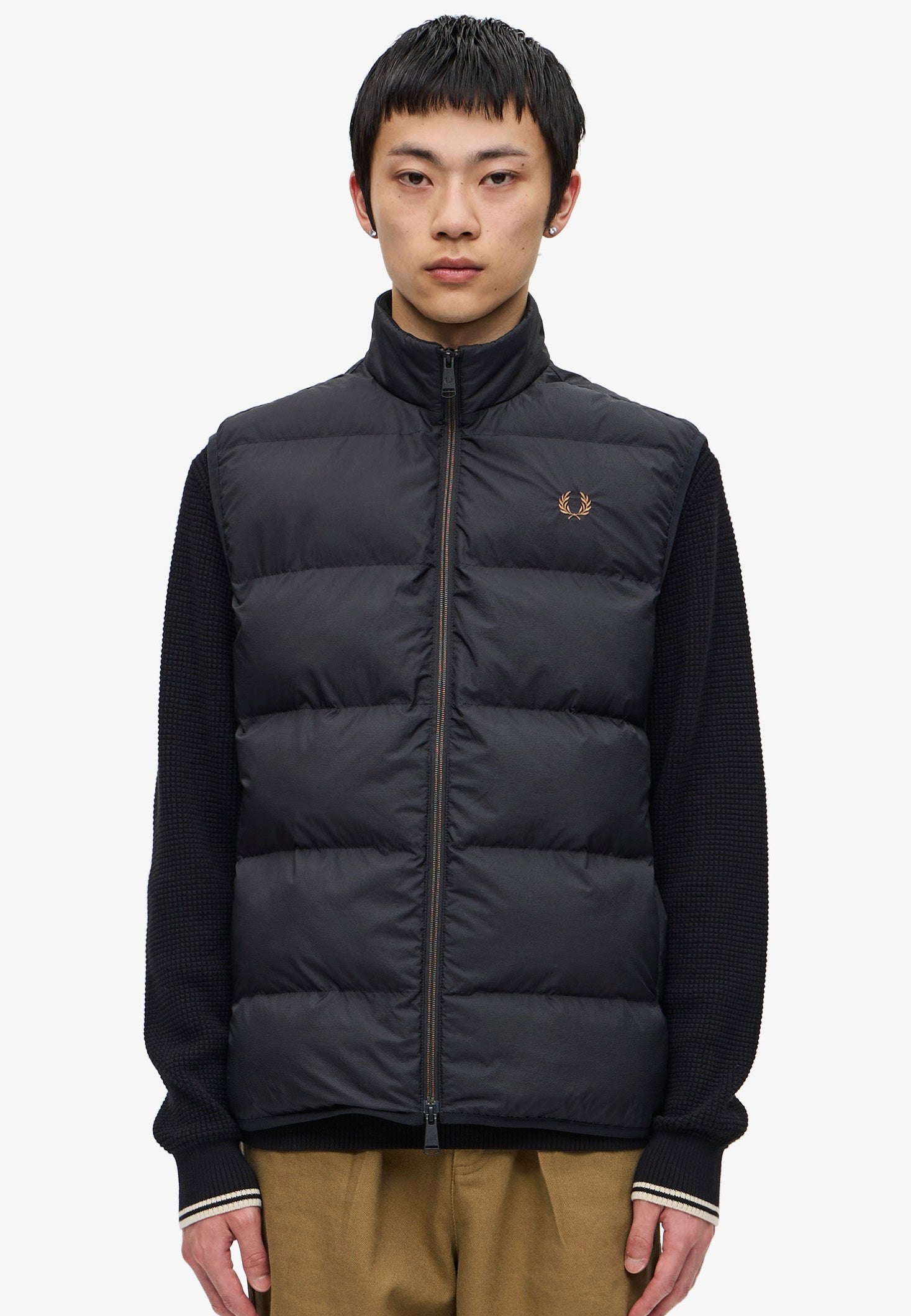 Fred Perry - Insulated Gilet Black - Vest | Men-Image