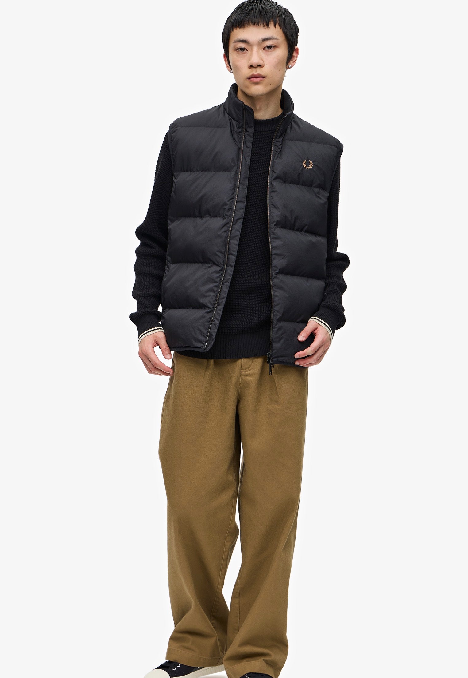 Fred Perry - Insulated Gilet Black - Vest | Men-Image