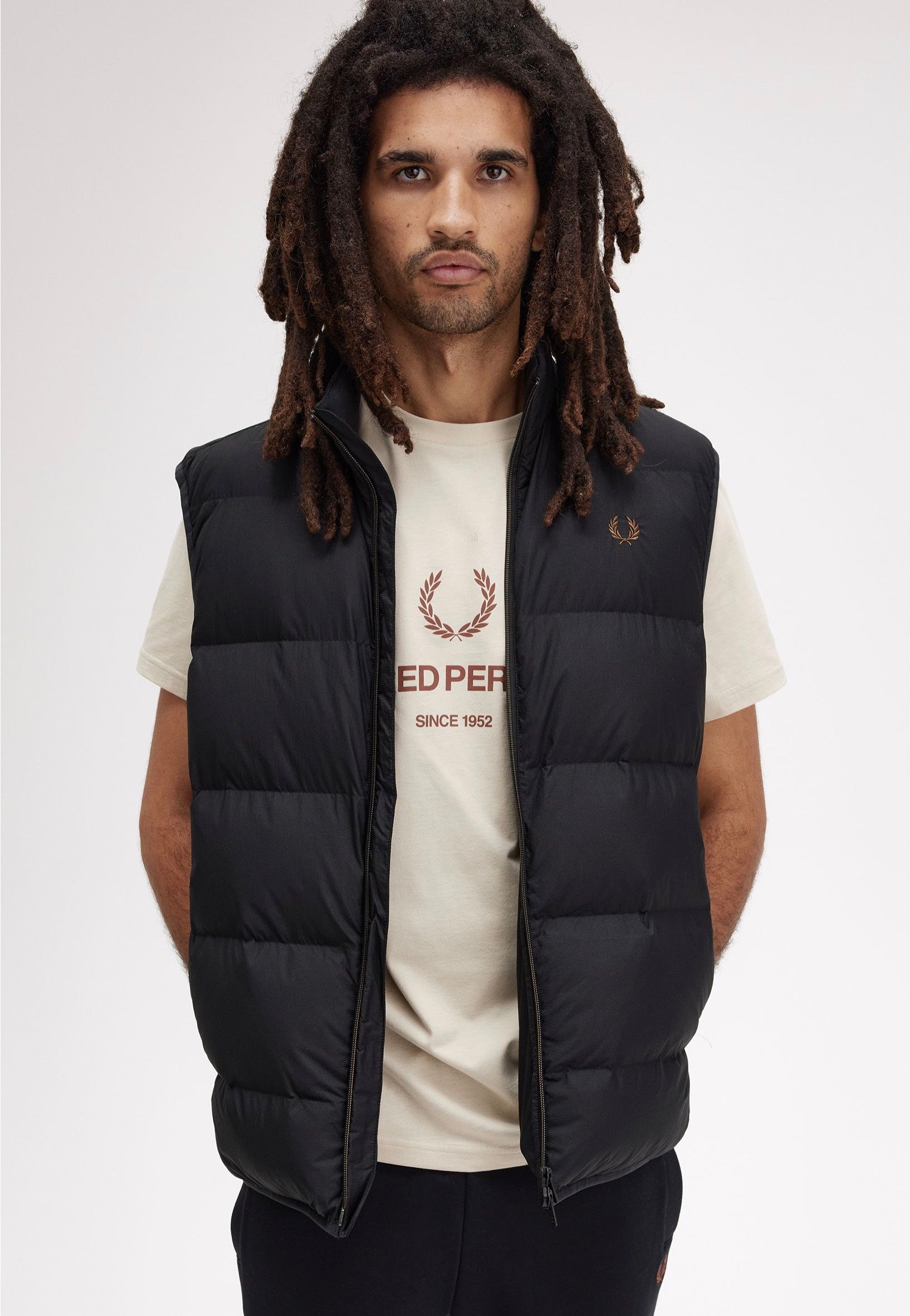 Fred Perry - Insulated Black - Vest | Men-Image