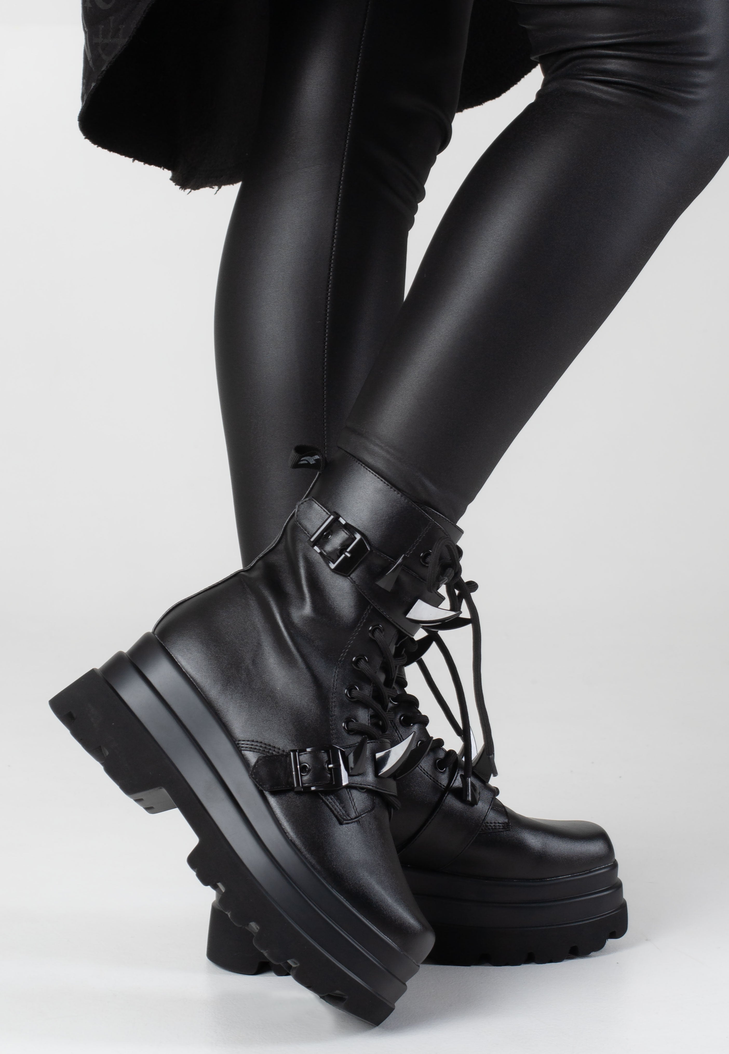 Koi Footwear - Santoku Trident Spike Platform Black - Girl Shoes | Women-Image