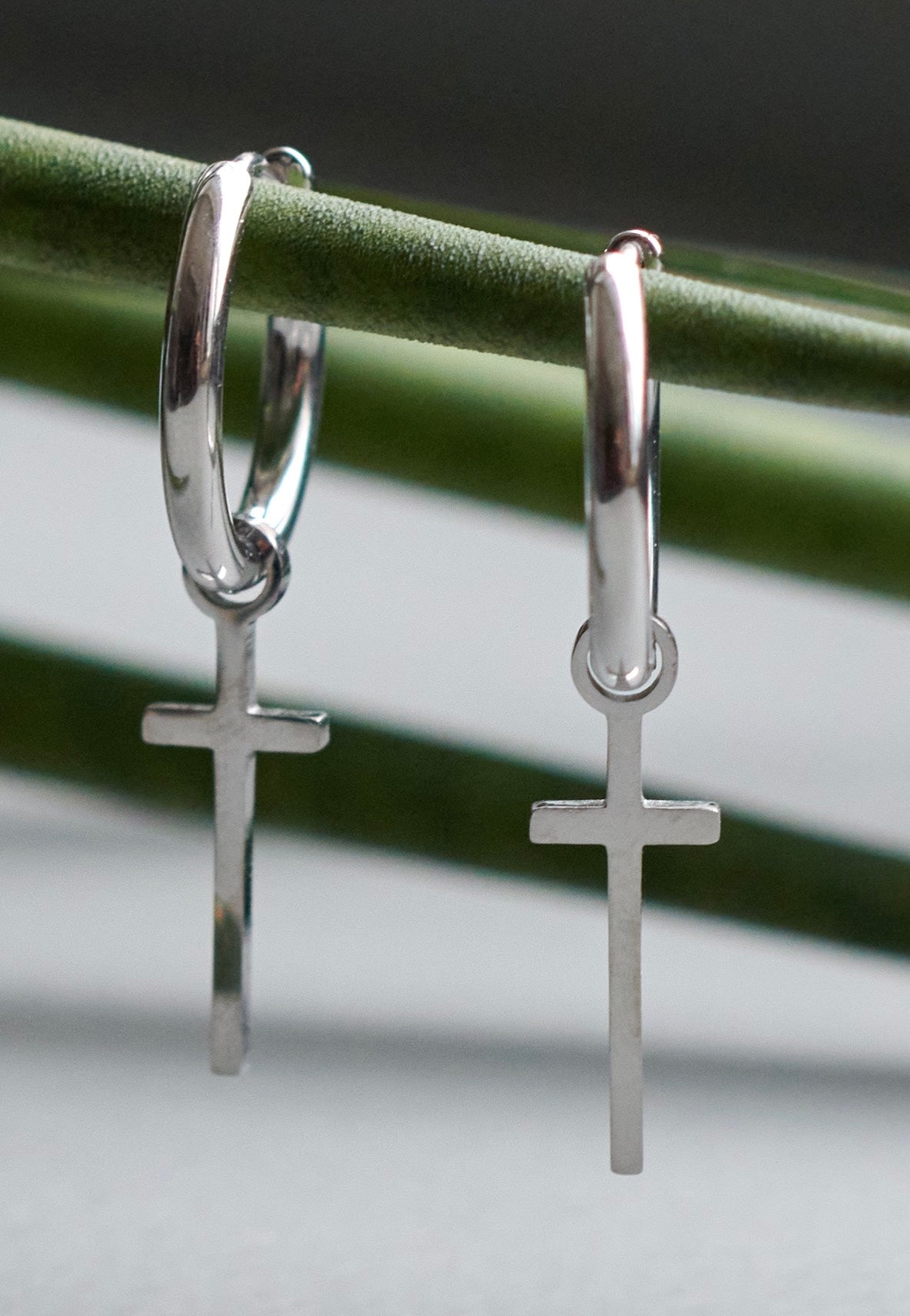 Wildcat - Little Cross Silver - Earrings | Neutral-Image