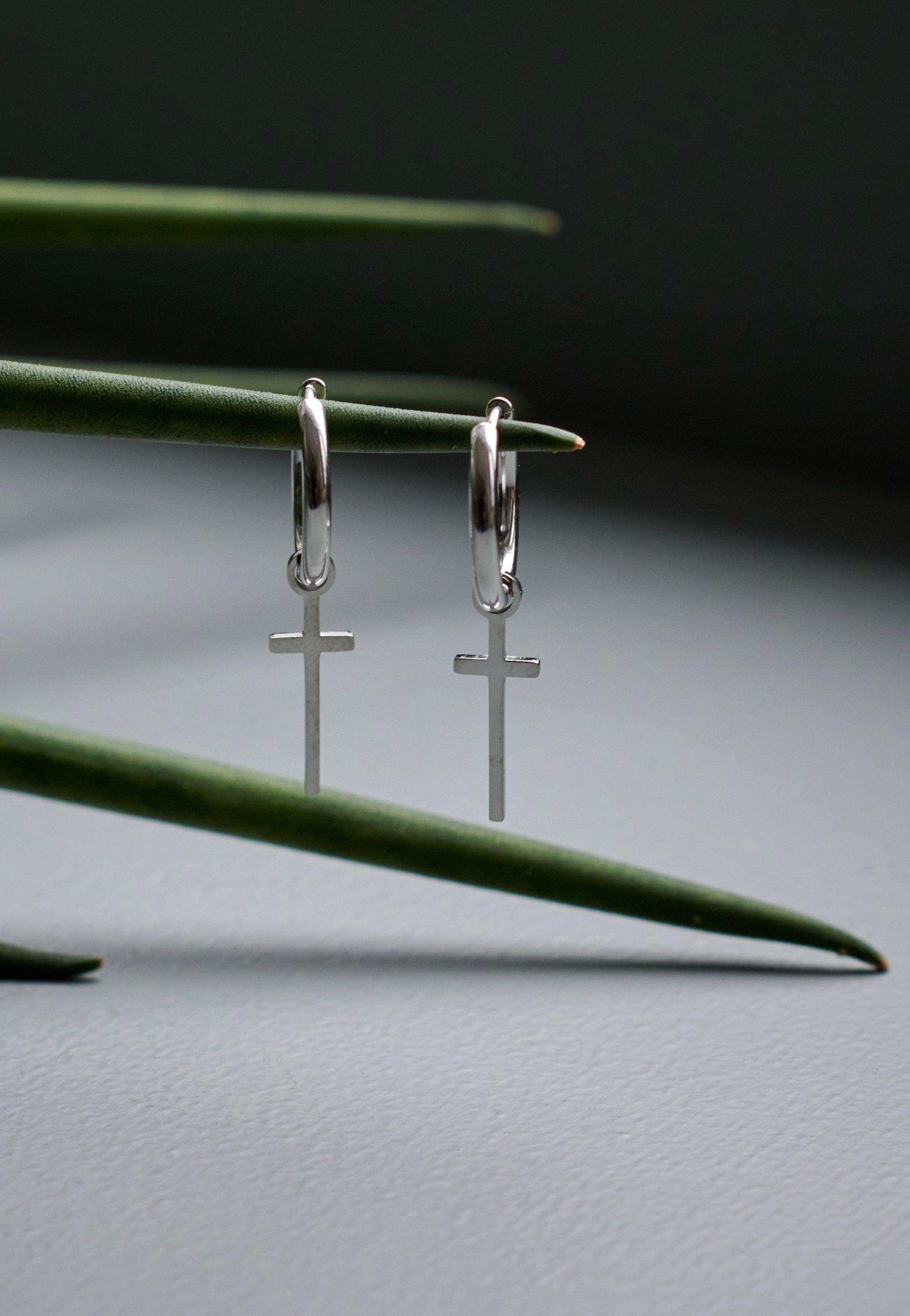 Wildcat - Little Cross Silver - Earrings | Neutral-Image