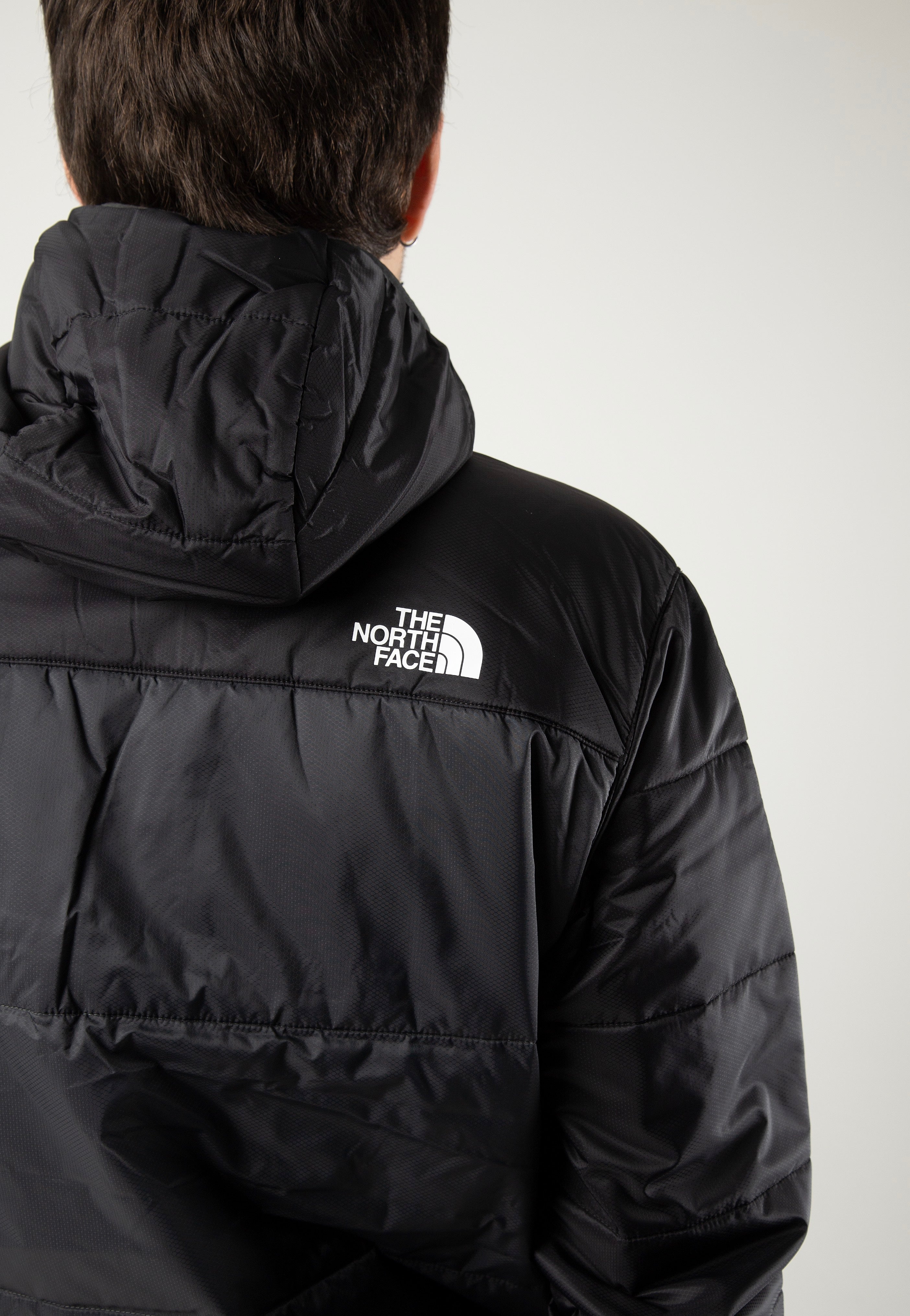 The North Face - Quest Synthetic Asphalt Grey/Tnf Black - Jacket | Men-Image