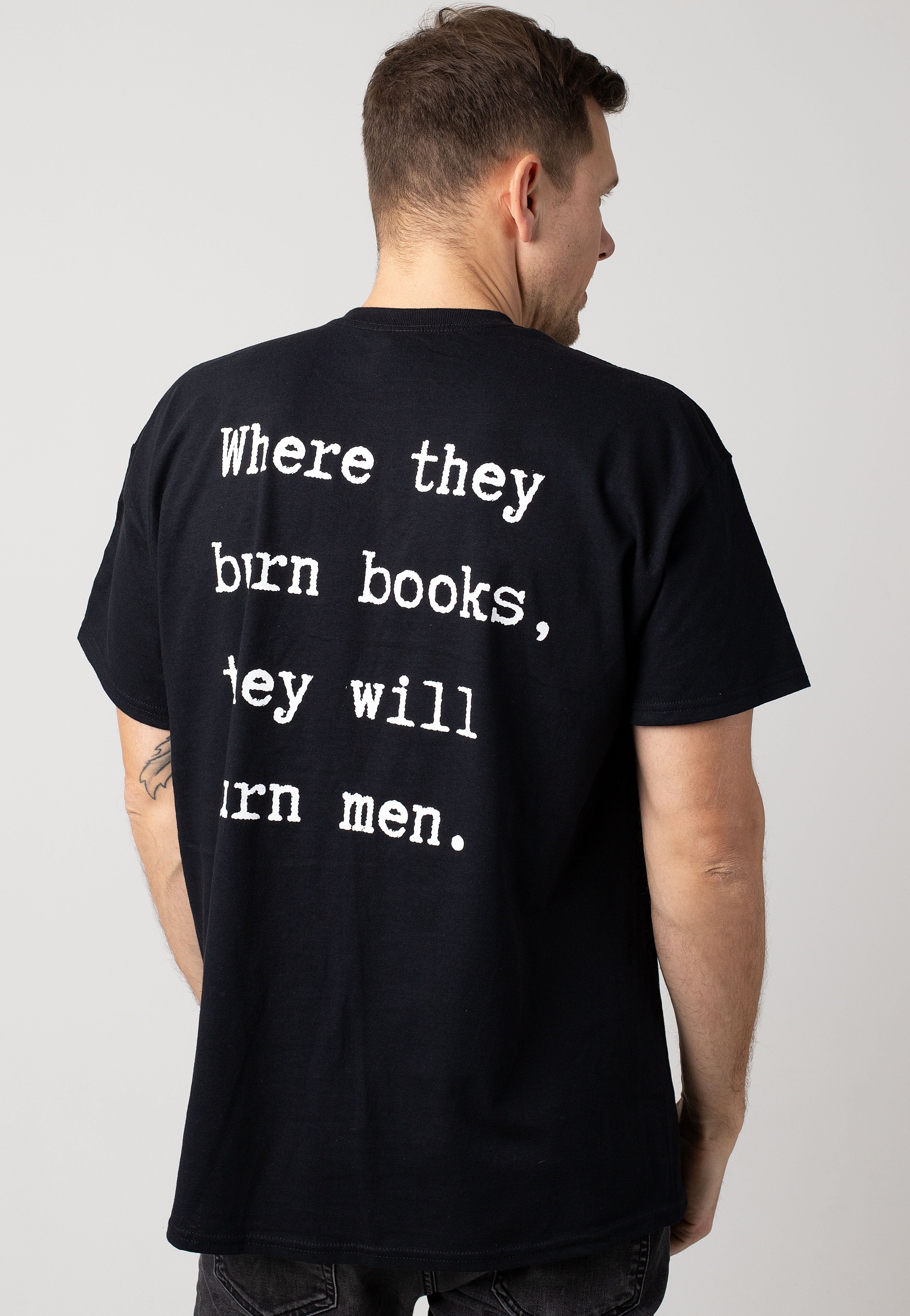 King 810 - Burn Books - T-Shirt | Men-Image