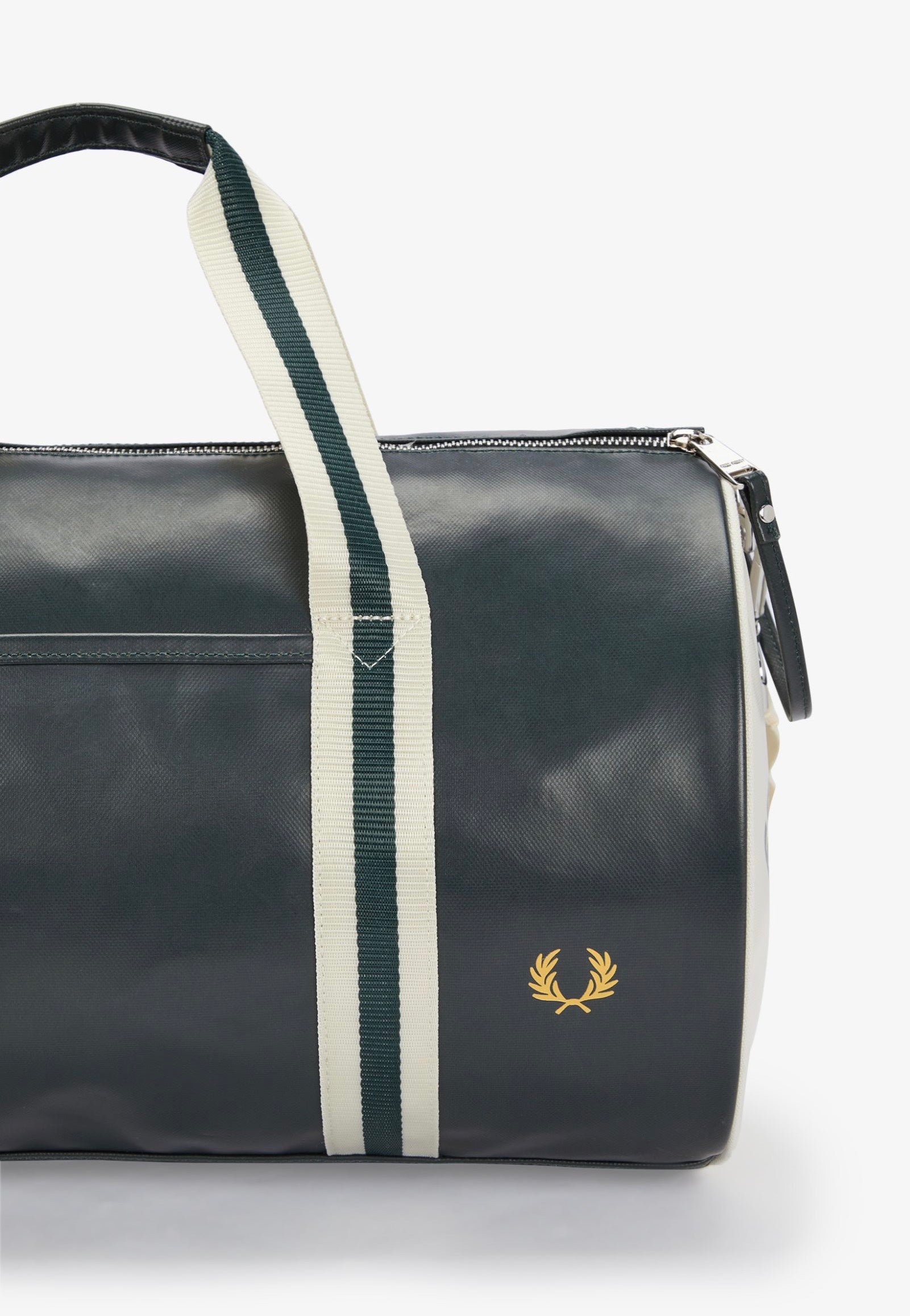 Fred Perry - Classic Barrel Night Green/Ecru - Dufflebag | Neutral-Image