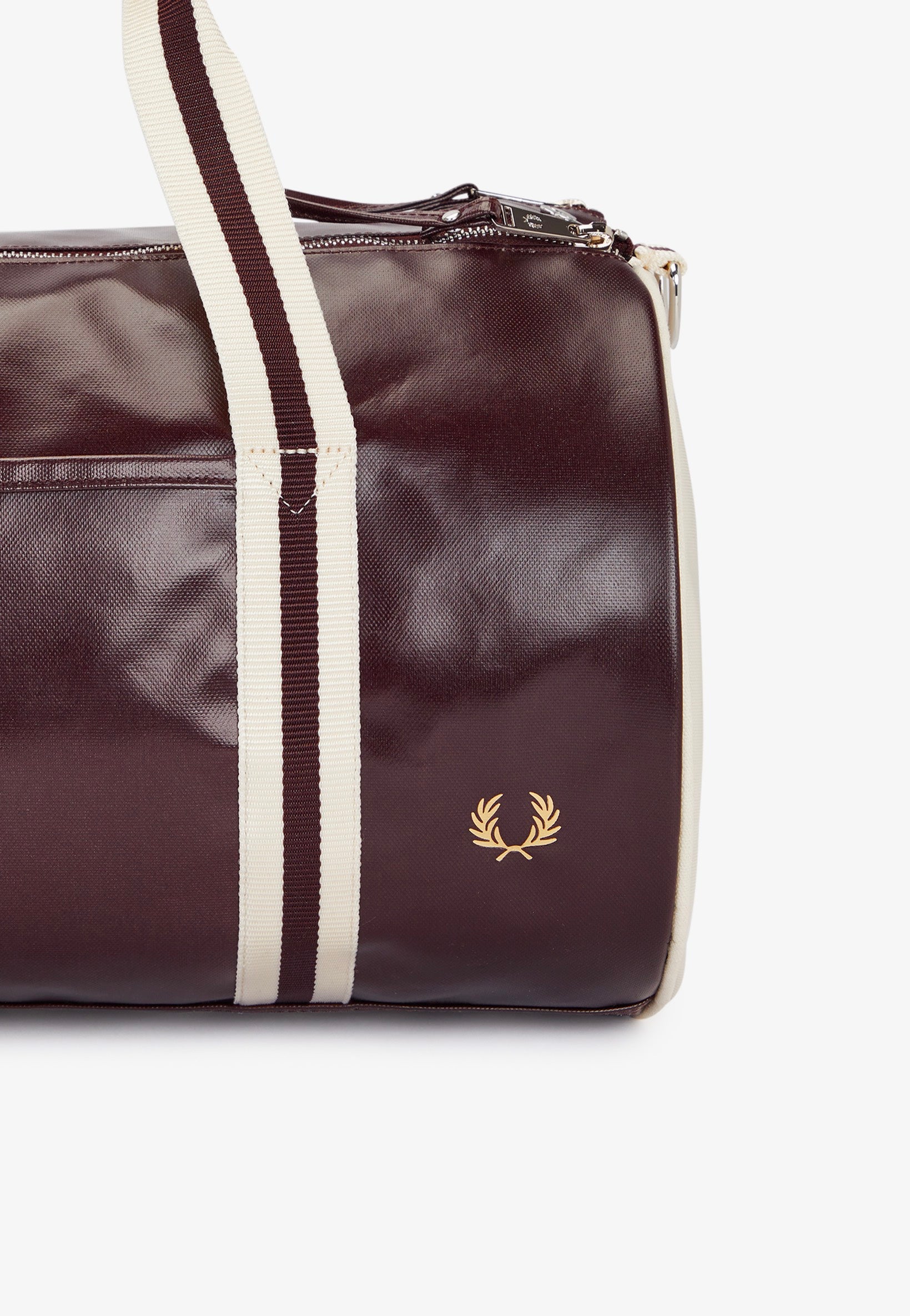 Fred Perry - Classic Barrel Carrington Road Brick/Ecru - Dufflebag | Neutral-Image