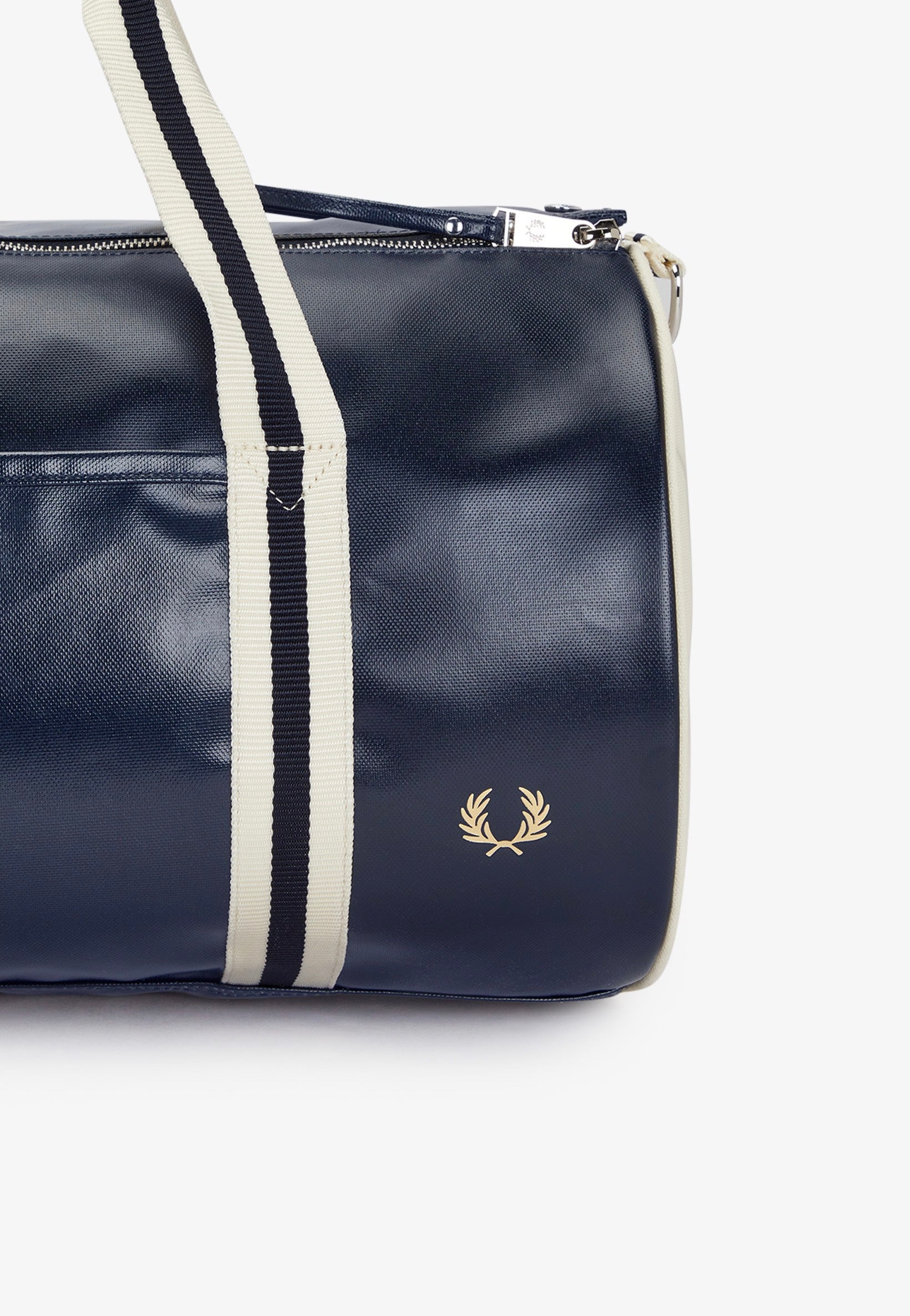 Fred Perry - Classic Barrel Carbon Blue/Ecru - Dufflebag | Neutral-Image