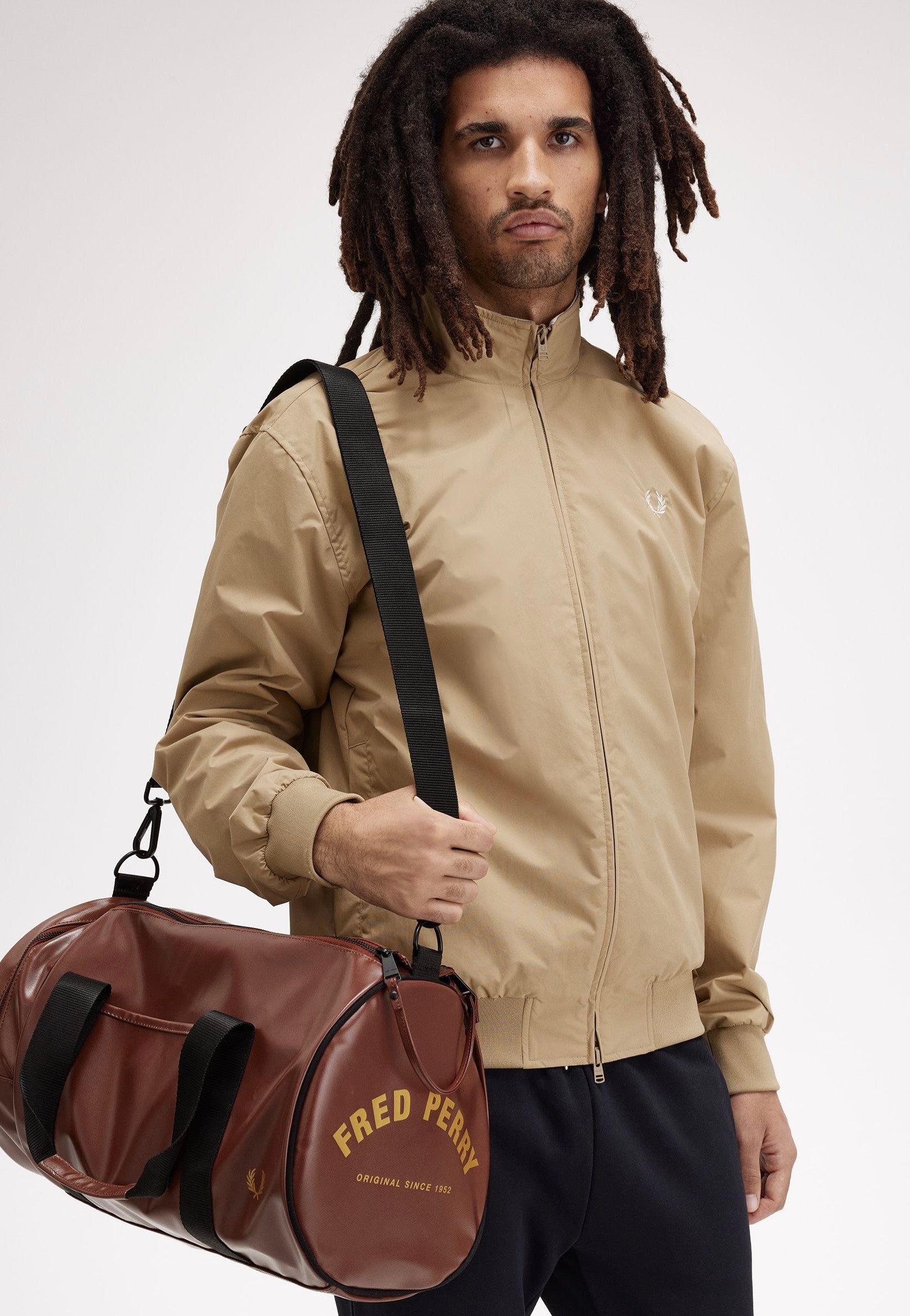 Fred Perry - Tonal Classic Whisky Brown - Dufflebag | Neutral-Image