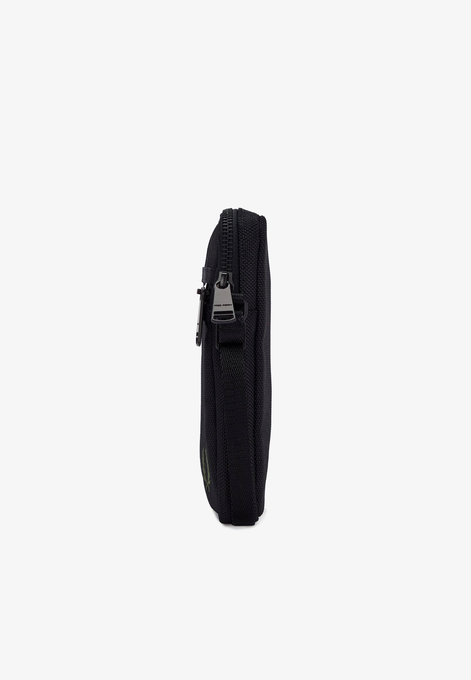 Fred Perry - Ballistic Nylon Side Black - Bag | Neutral-Image