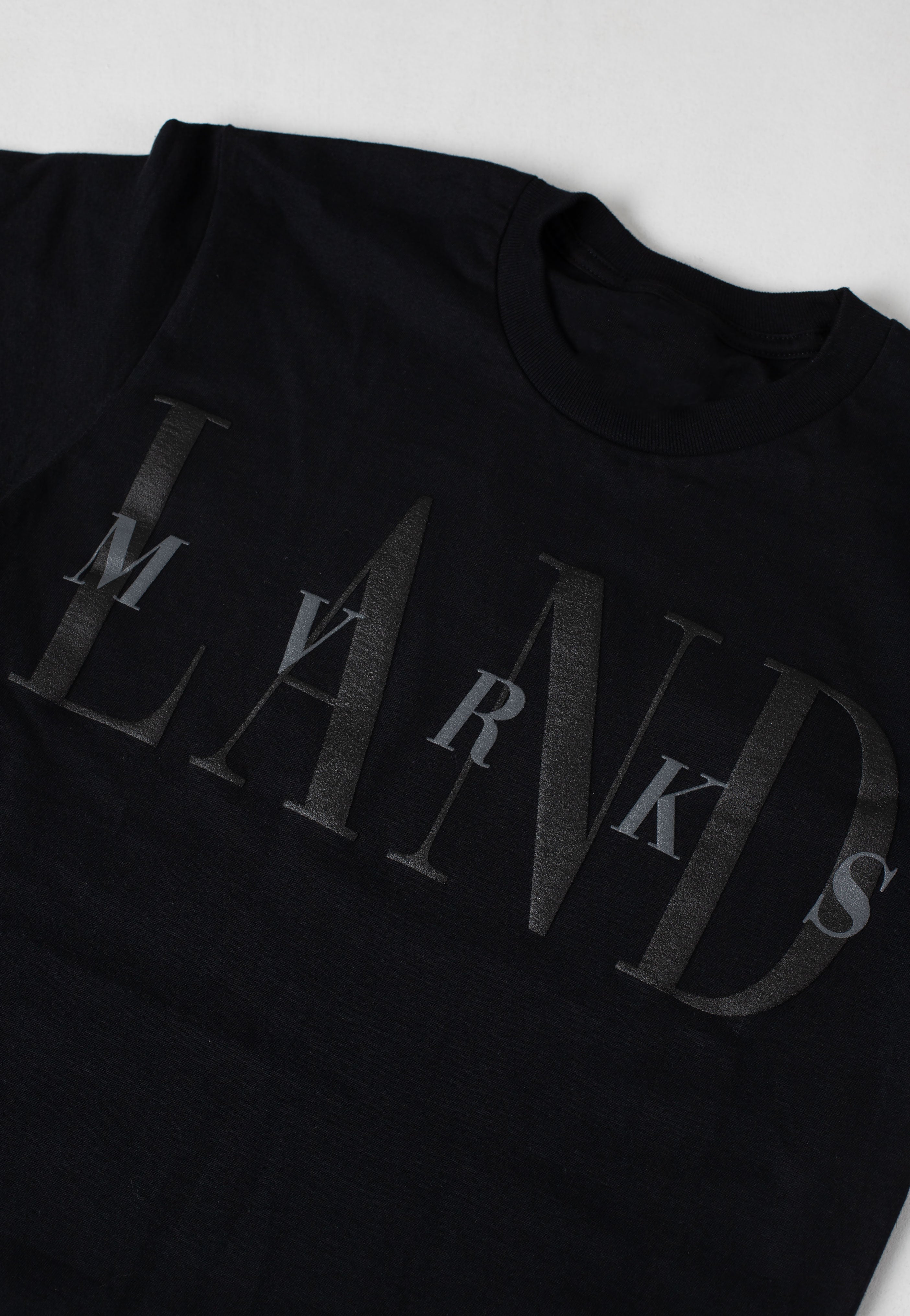 Landmvrks - 80s Logo Limited Black On Black - T-Shirt | Men-Image