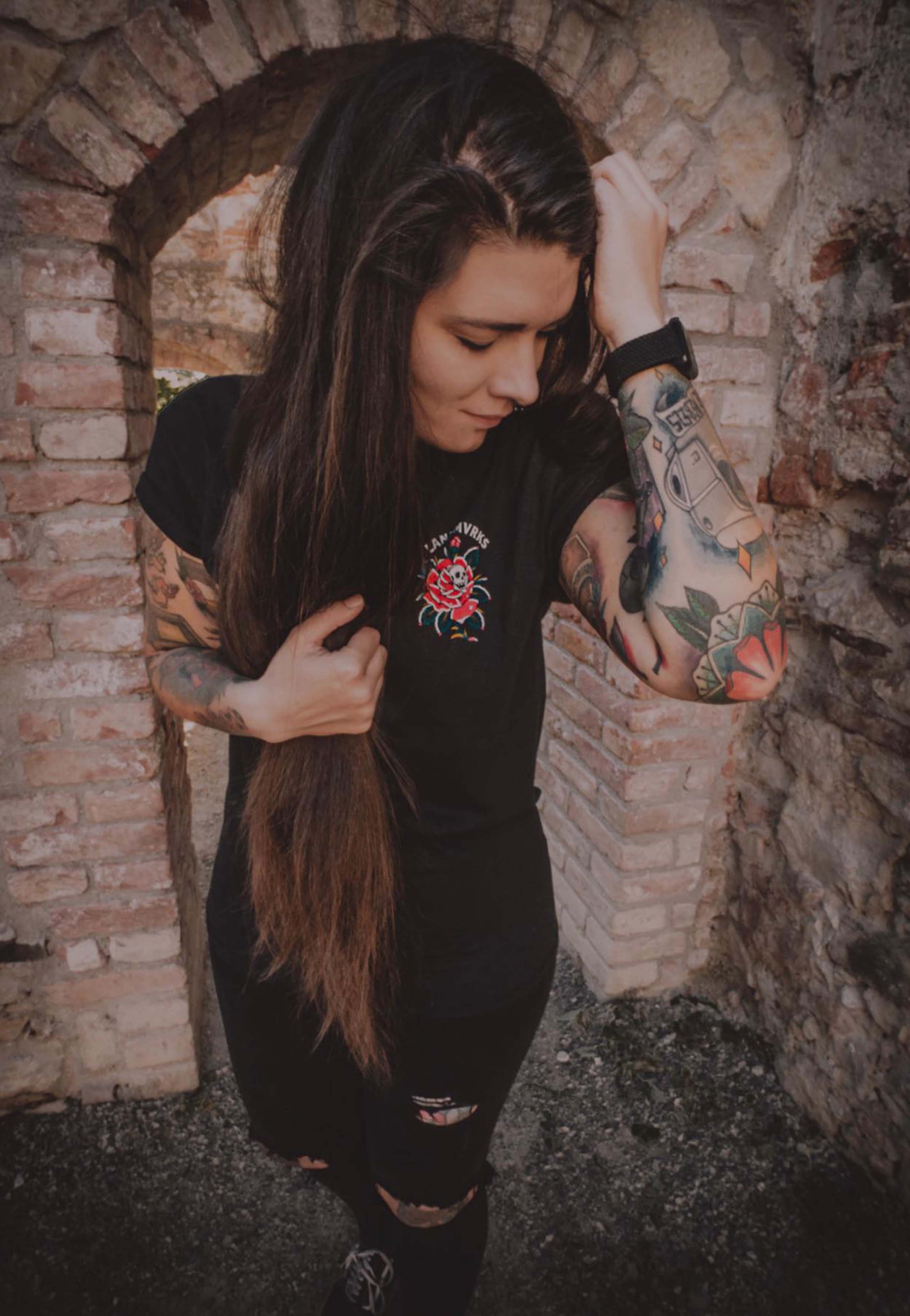 Landmvrks - Tattoo Skull - T-Shirt | Women-Image