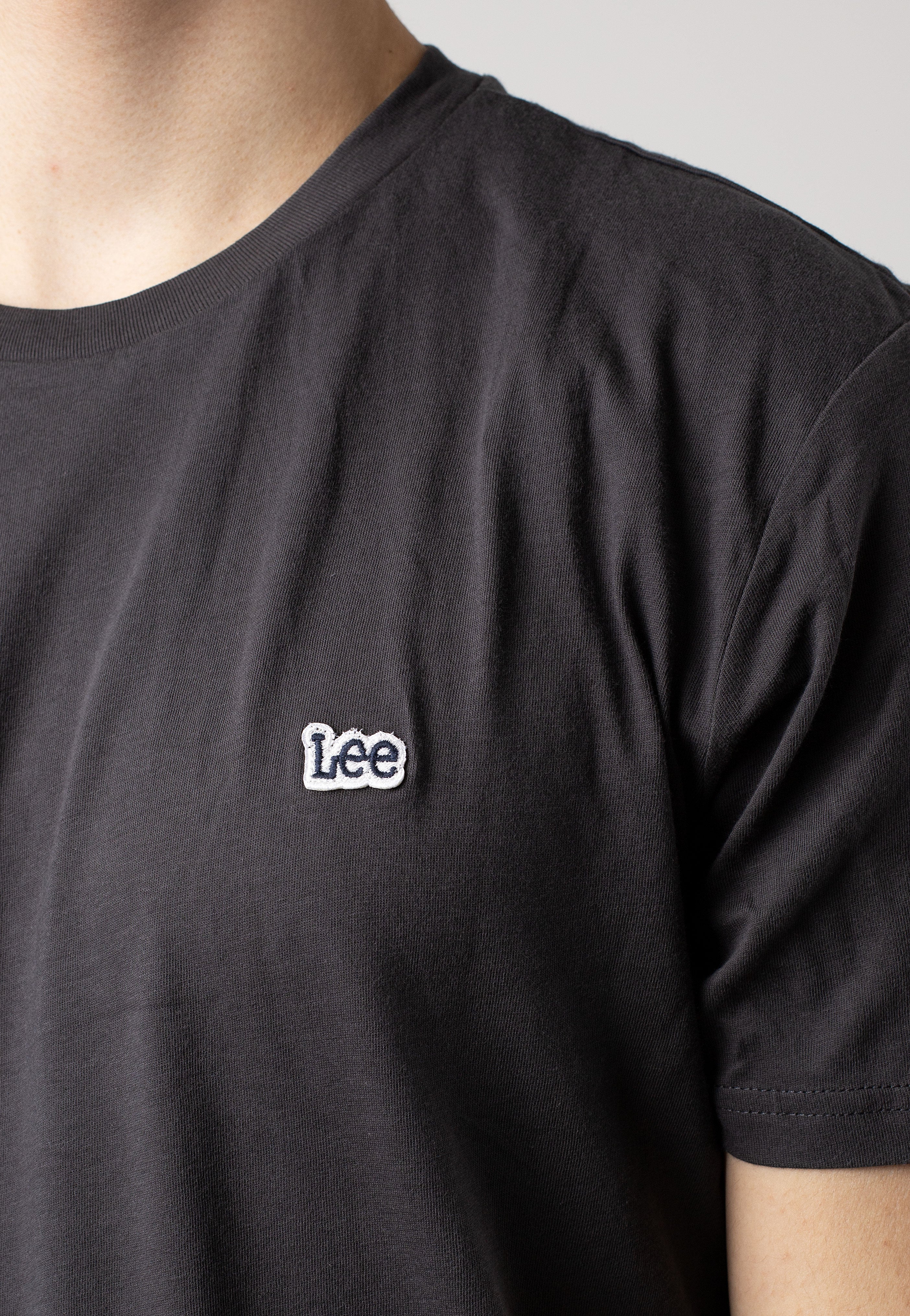 Lee - Patch Logo Washed Black - T-Shirt | Men-Image