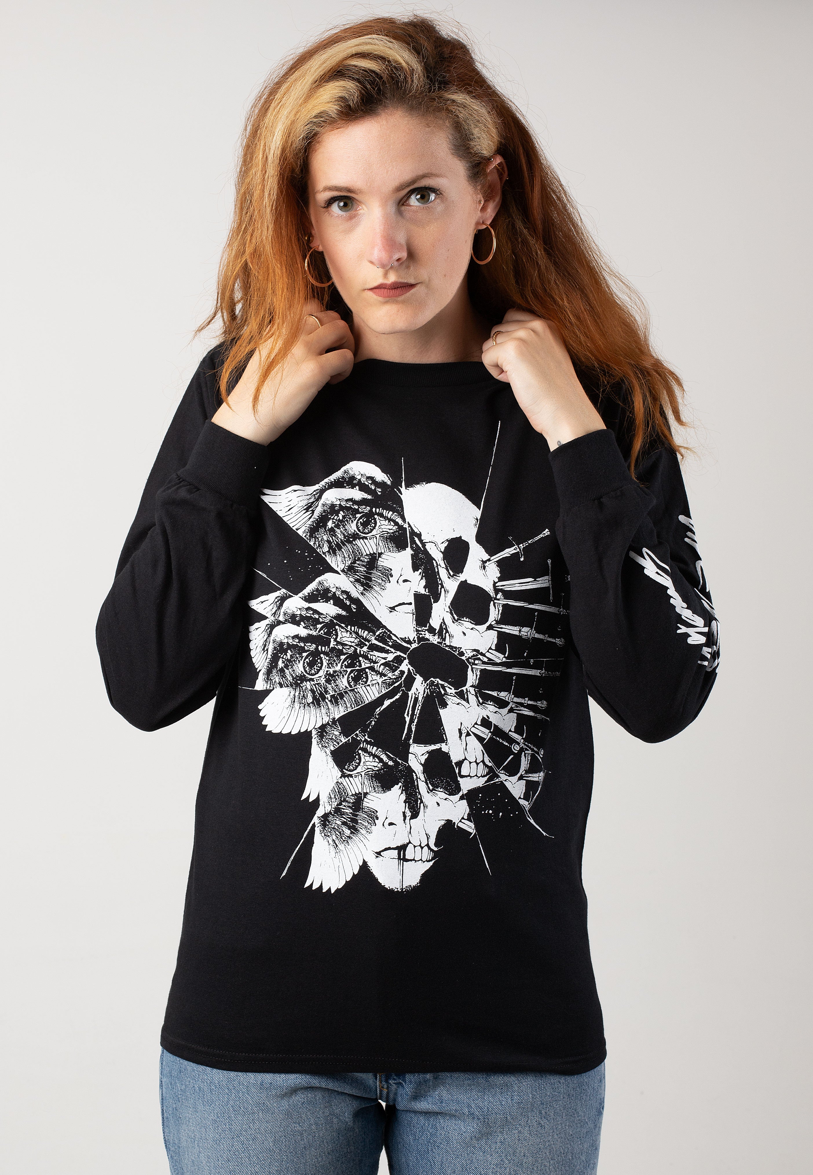 Like Moths To Flames - Broken - Longsleeve | Women-Image