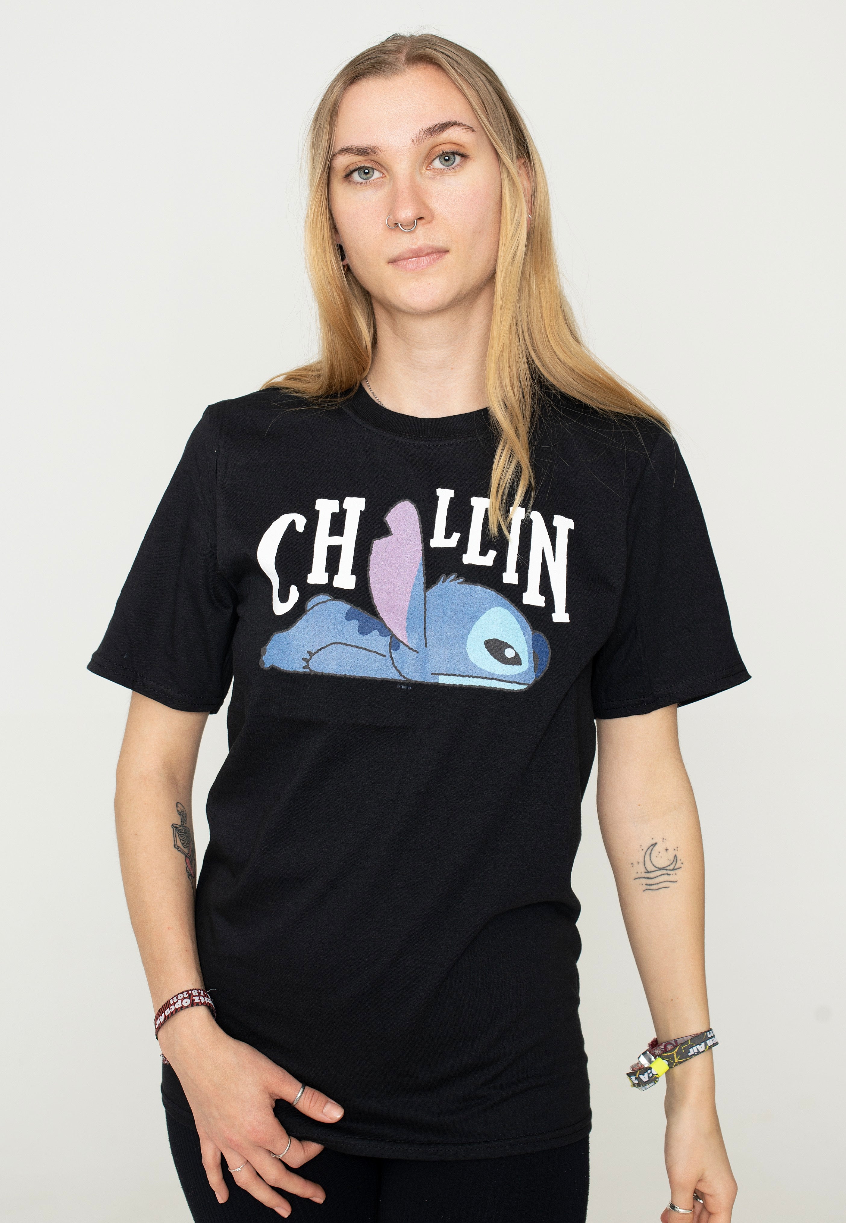 Lilo & Stitch - Chillin - T-Shirt | Women-Image