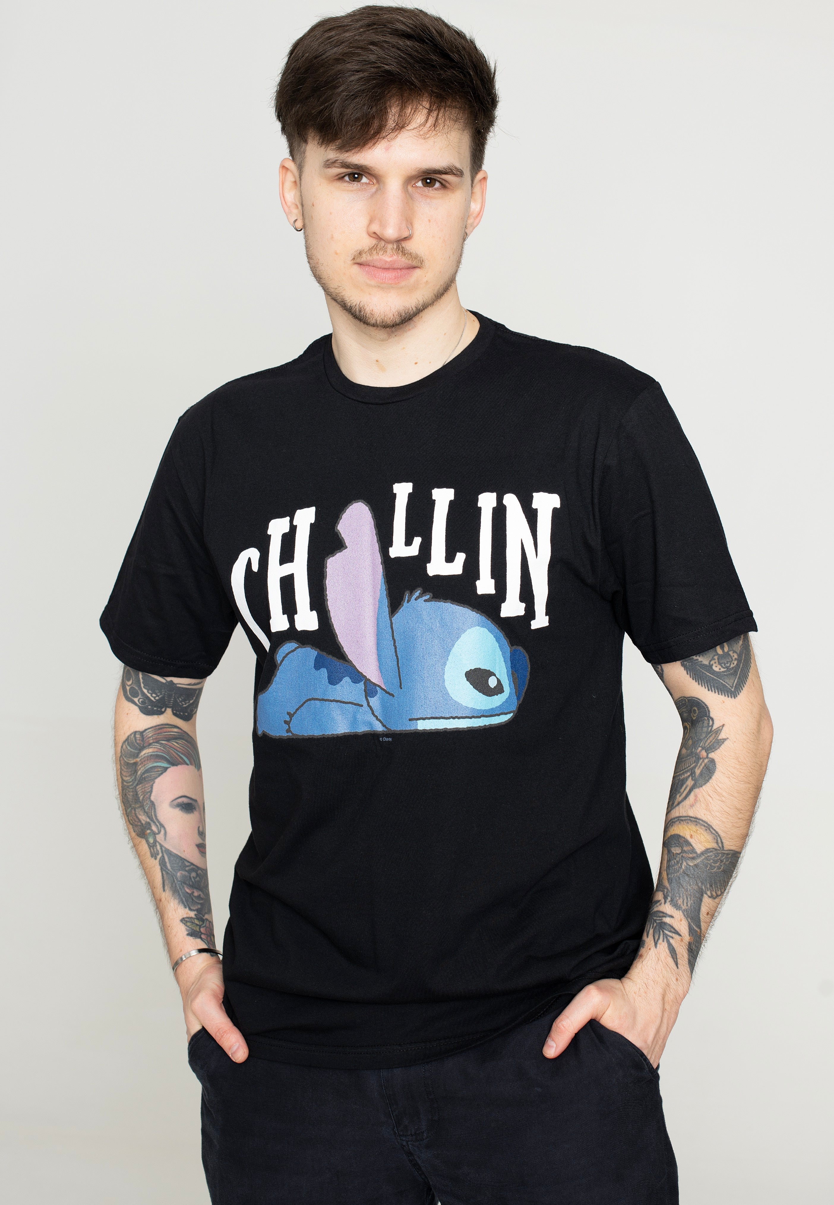 Lilo & Stitch - Chillin - T-Shirt | Men-Image