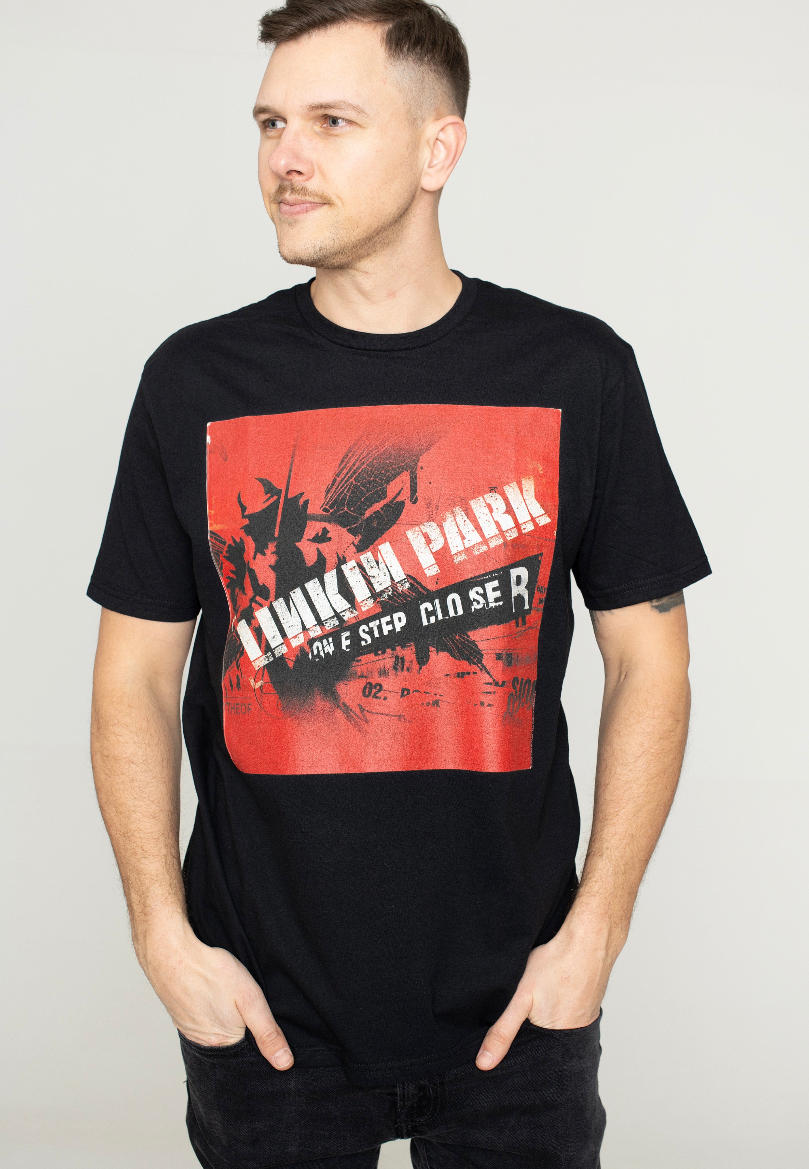 Linkin Park - One Step Closer Chest - T-Shirt | Men-Image