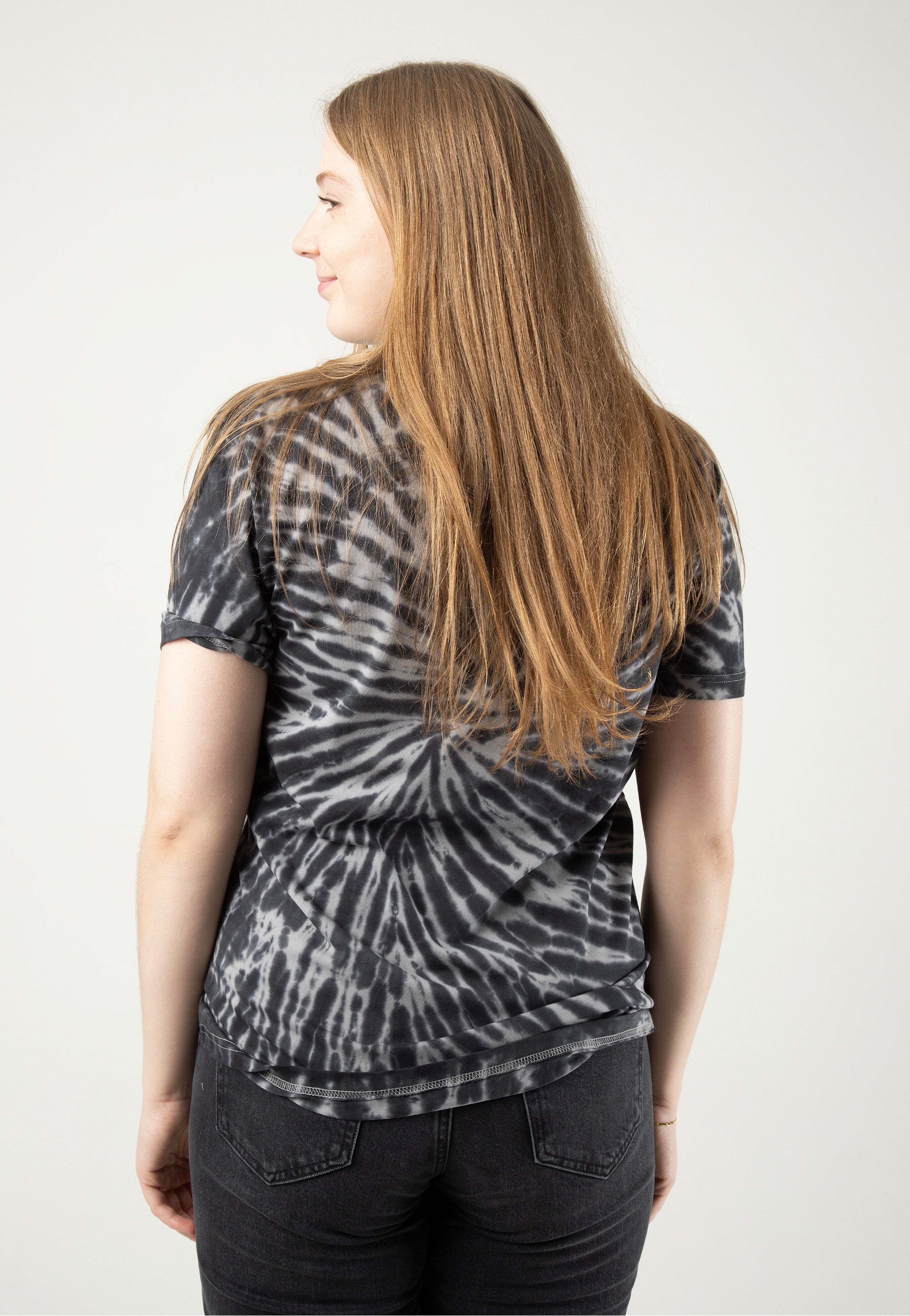 Lionheart - Arched LHHC Tie Dye - T-Shirt | Women-Image