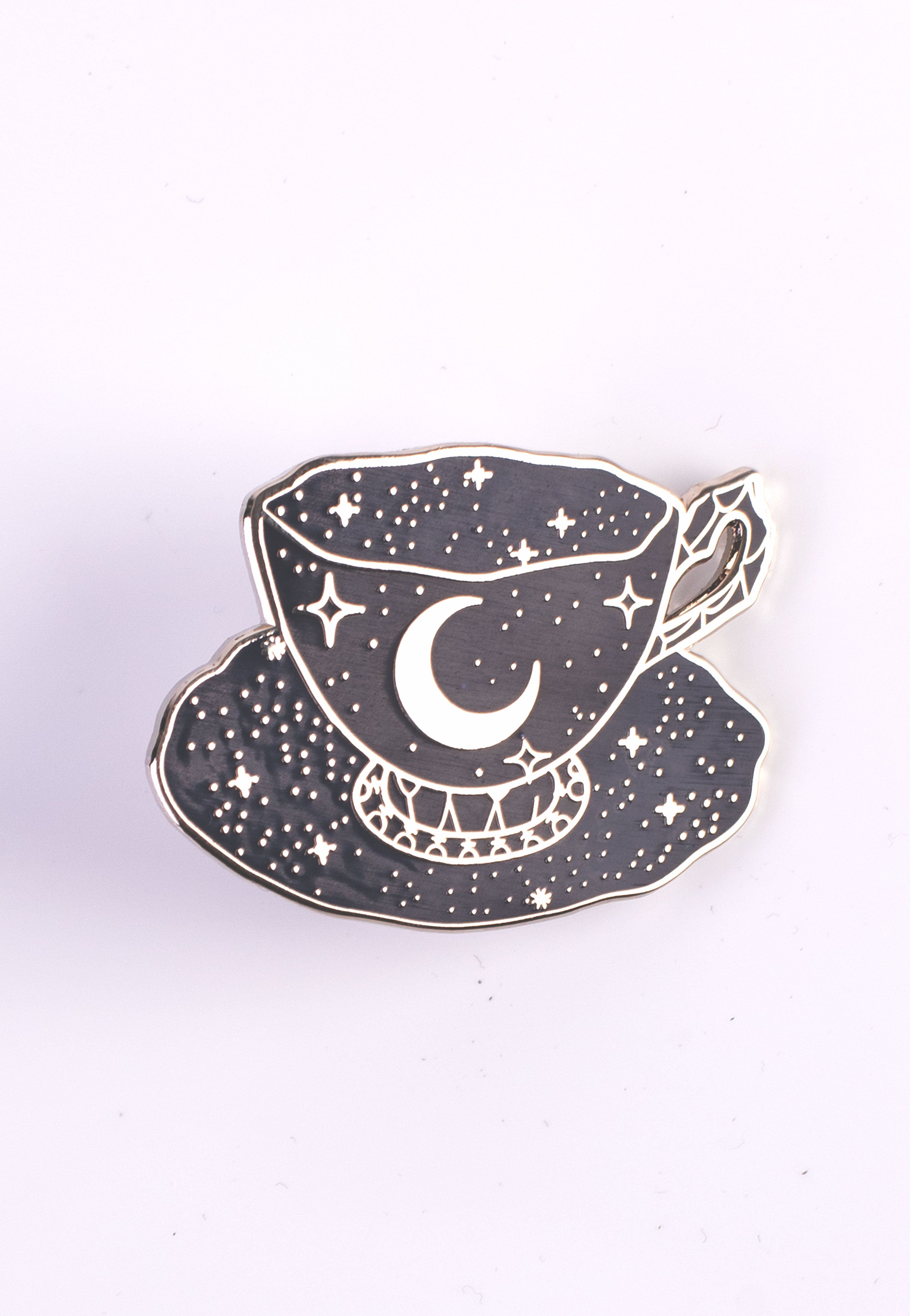 Lively Ghosts - Cup of Stars Purple - Pin | Neutral-Image