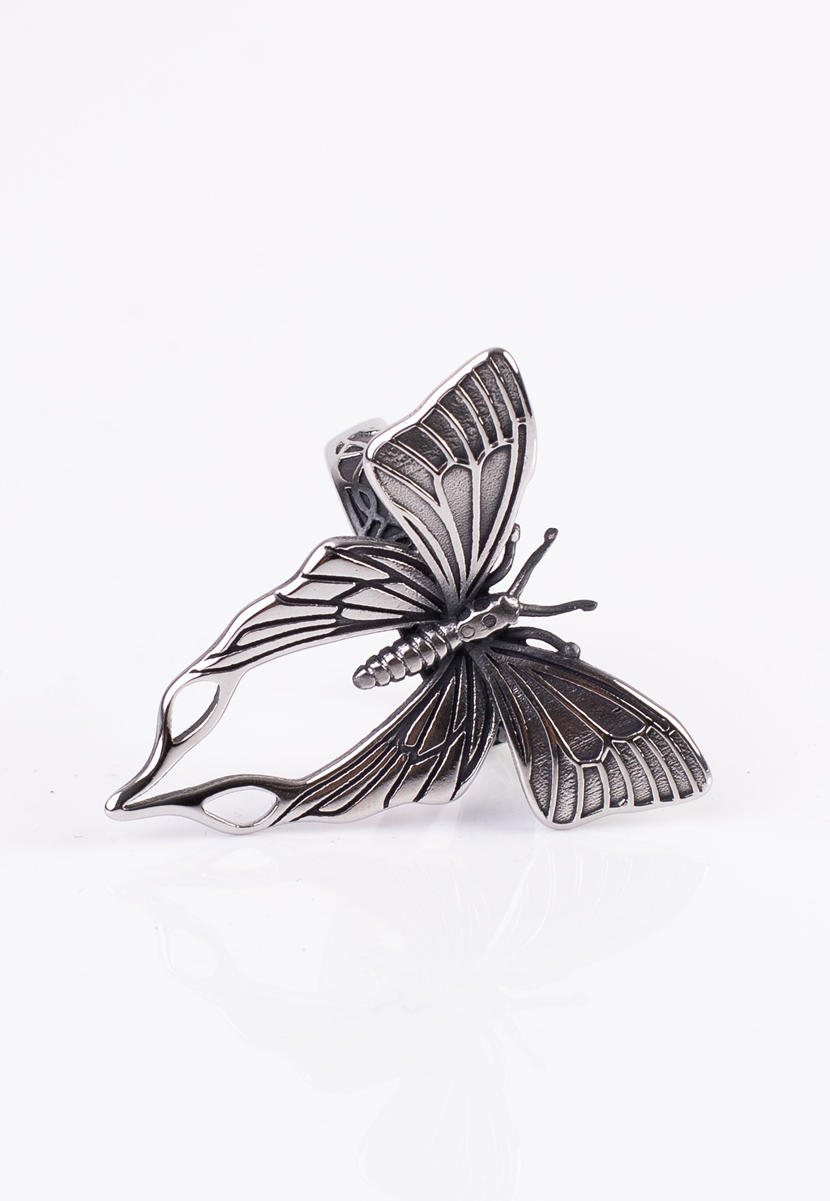 Lively Ghosts - Whispering Wings Silver - Ring | Neutral-Image