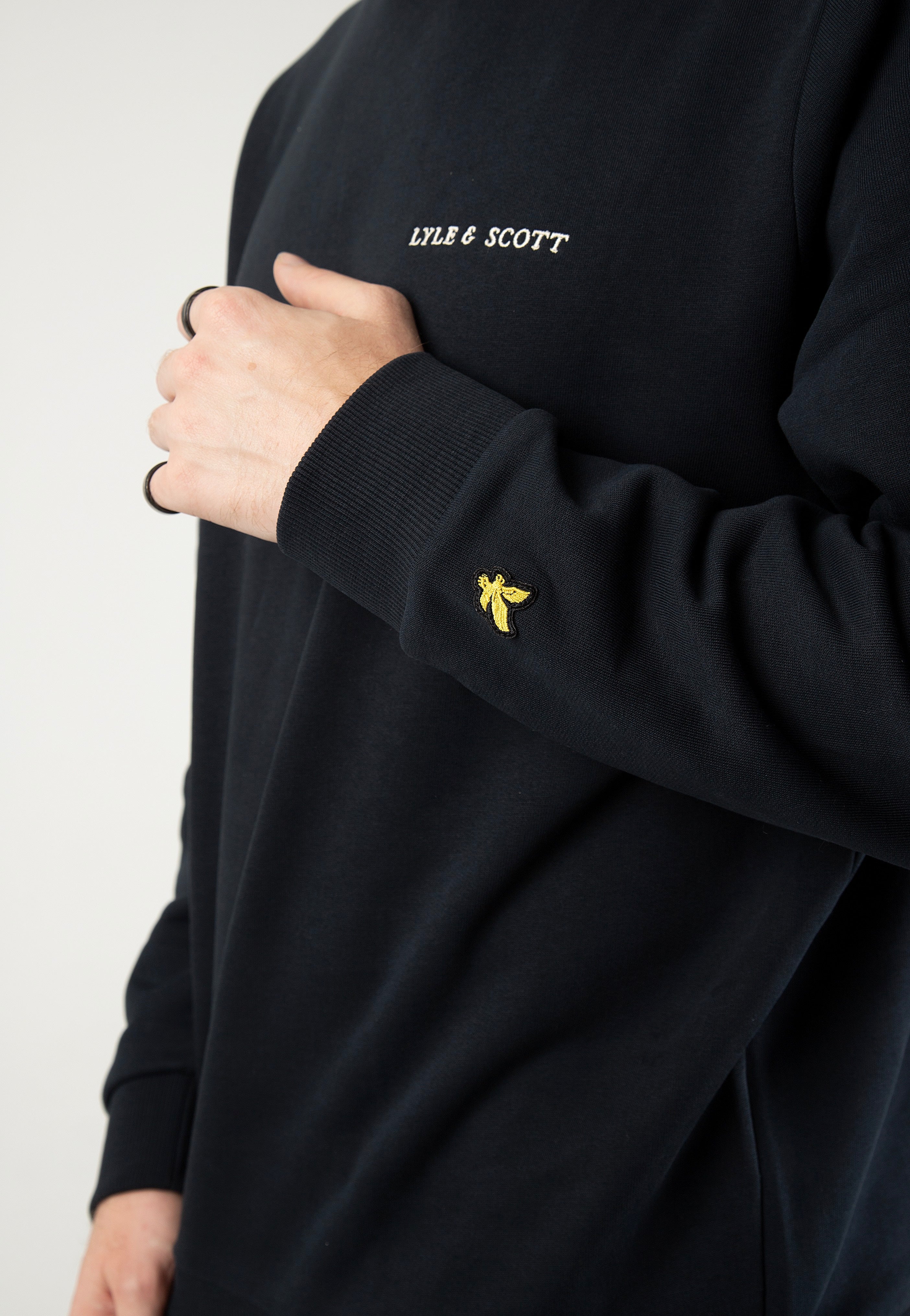 Lyle & Scott - Embroidered Crew Neck Dark Navy - Sweater | Men-Image