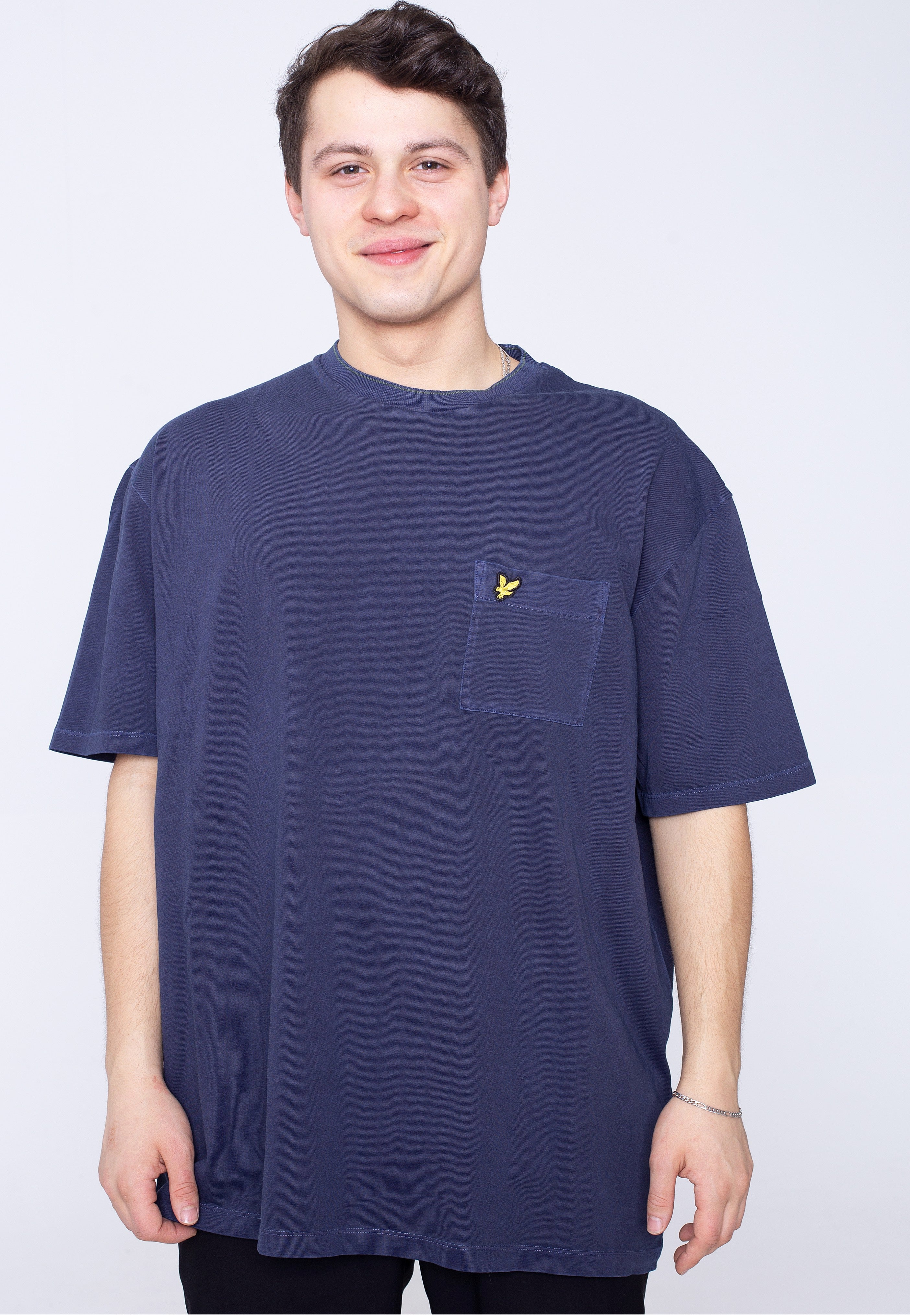 Lyle & Scott - Pigment Dye Dark Navy - T-Shirt | Men-Image