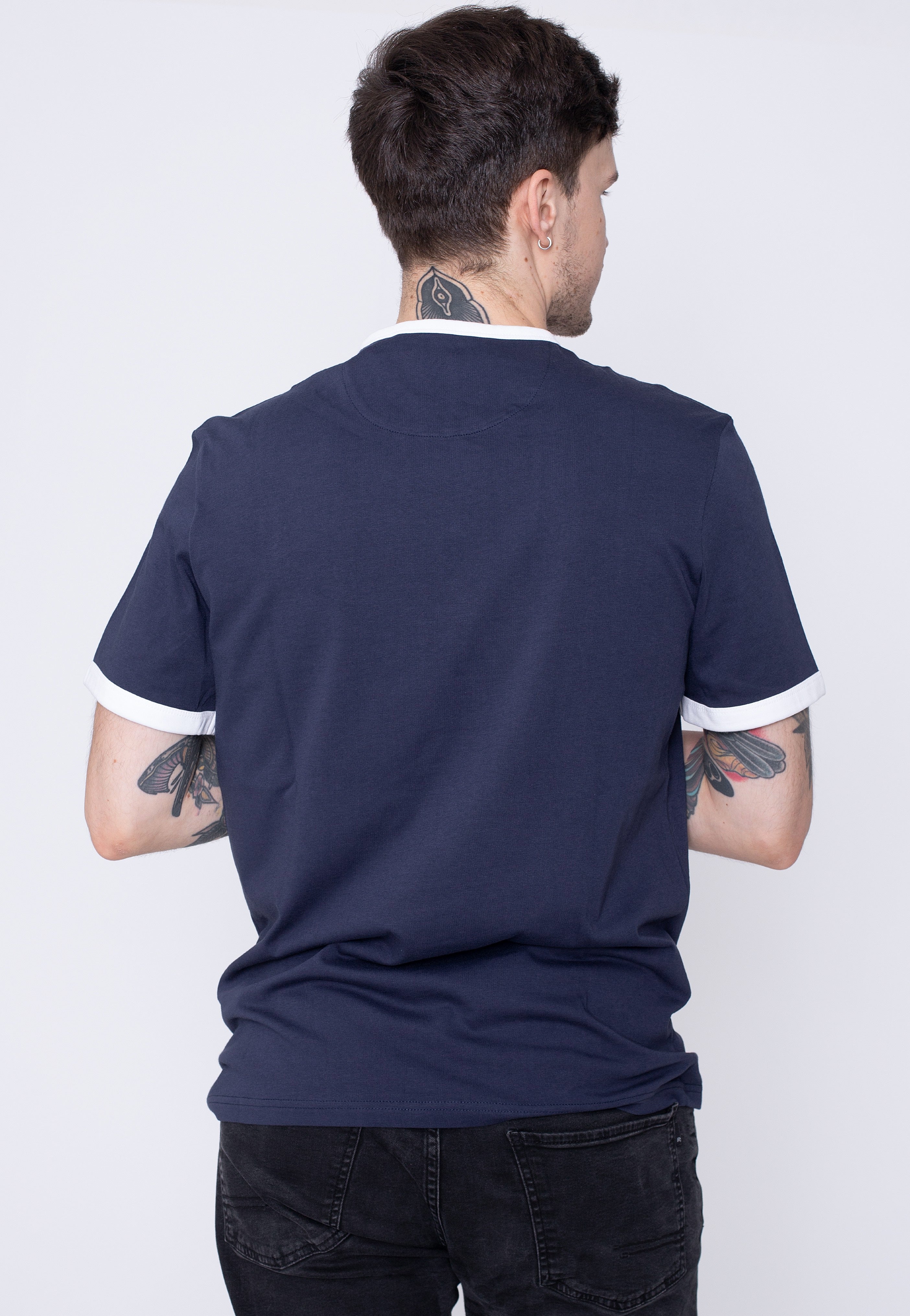 Lyle & Scott - Ringer Navy/White - T-Shirt | Men-Image