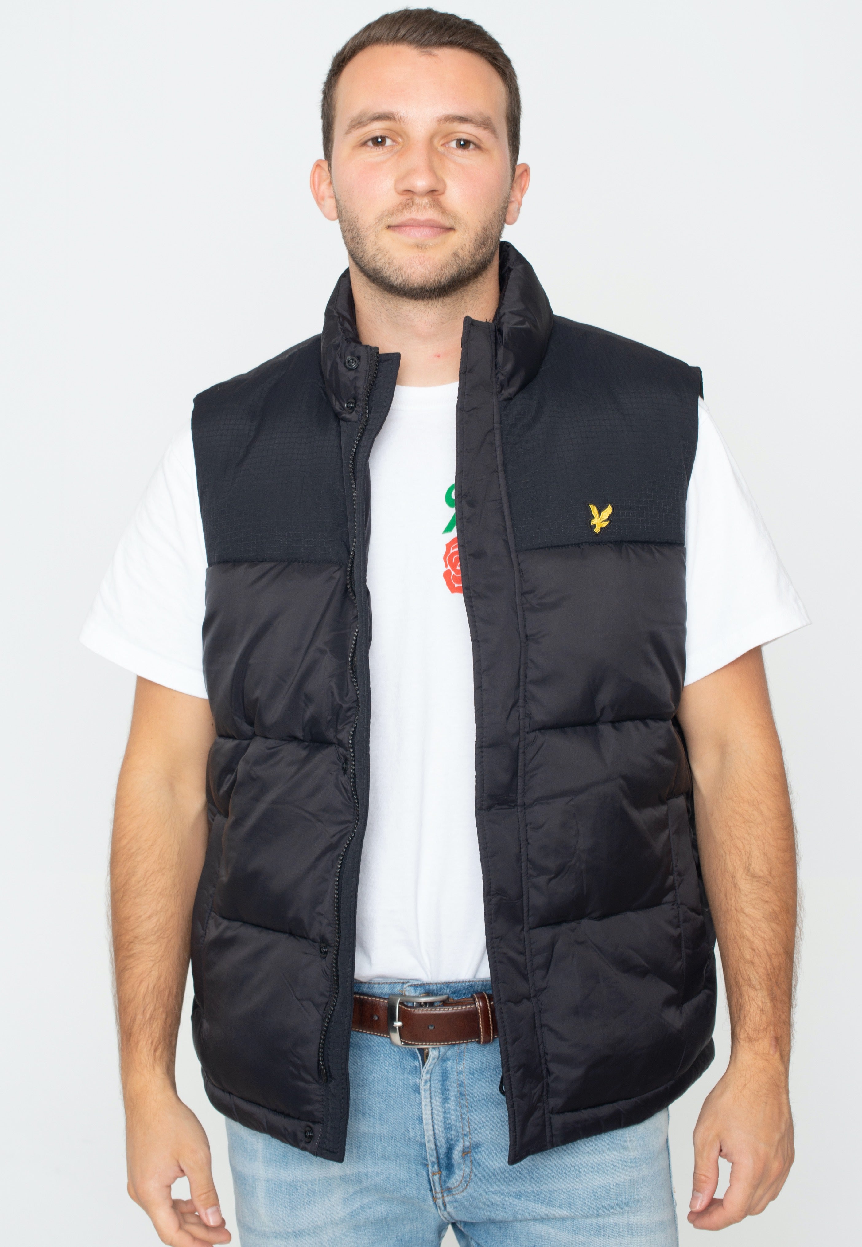 Lyle & Scott - Wadded Gilet Jet Black - Vest | Men-Image