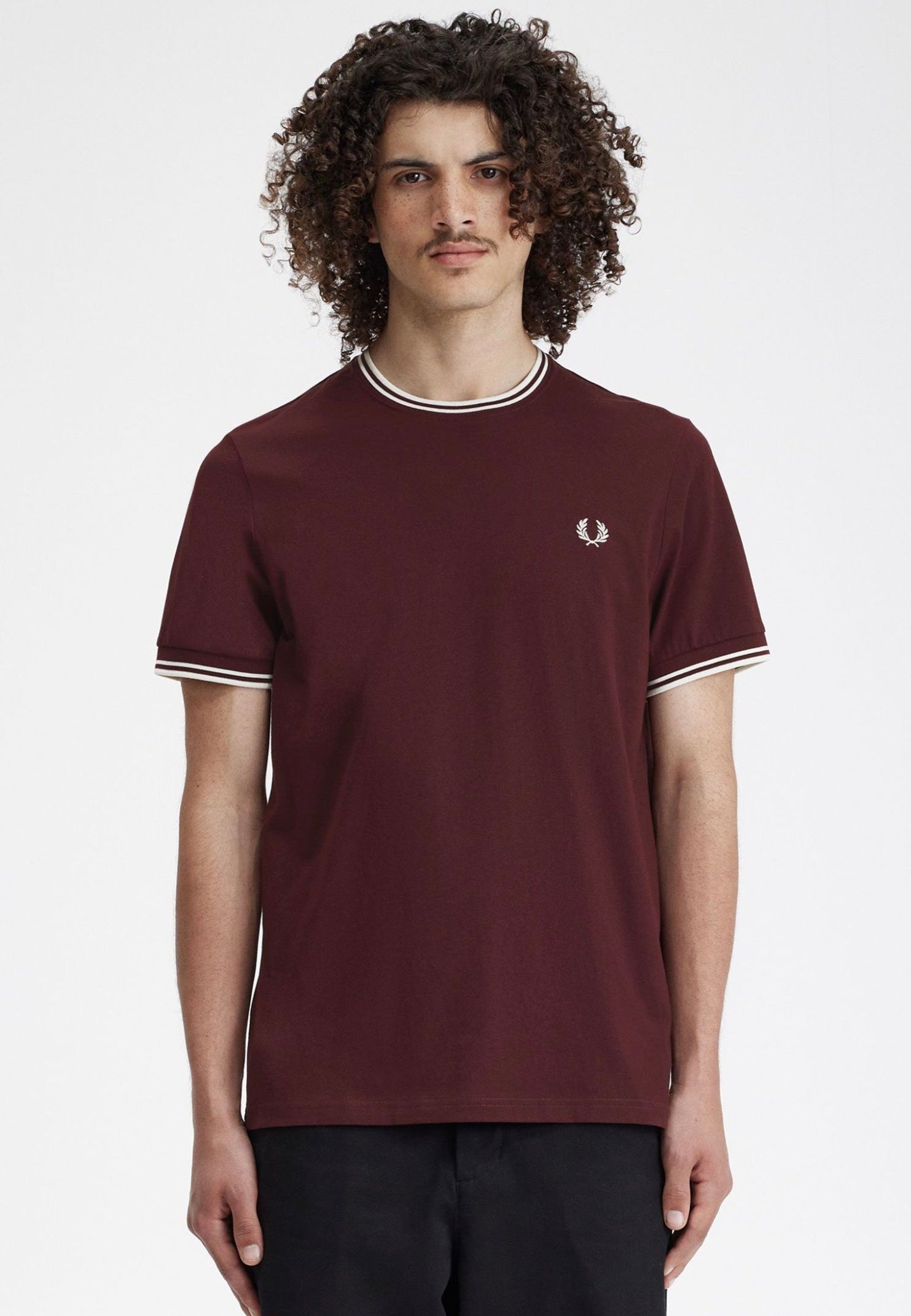 Fred Perry - Twin Tipped Oxblood - T-Shirt | Men-Image