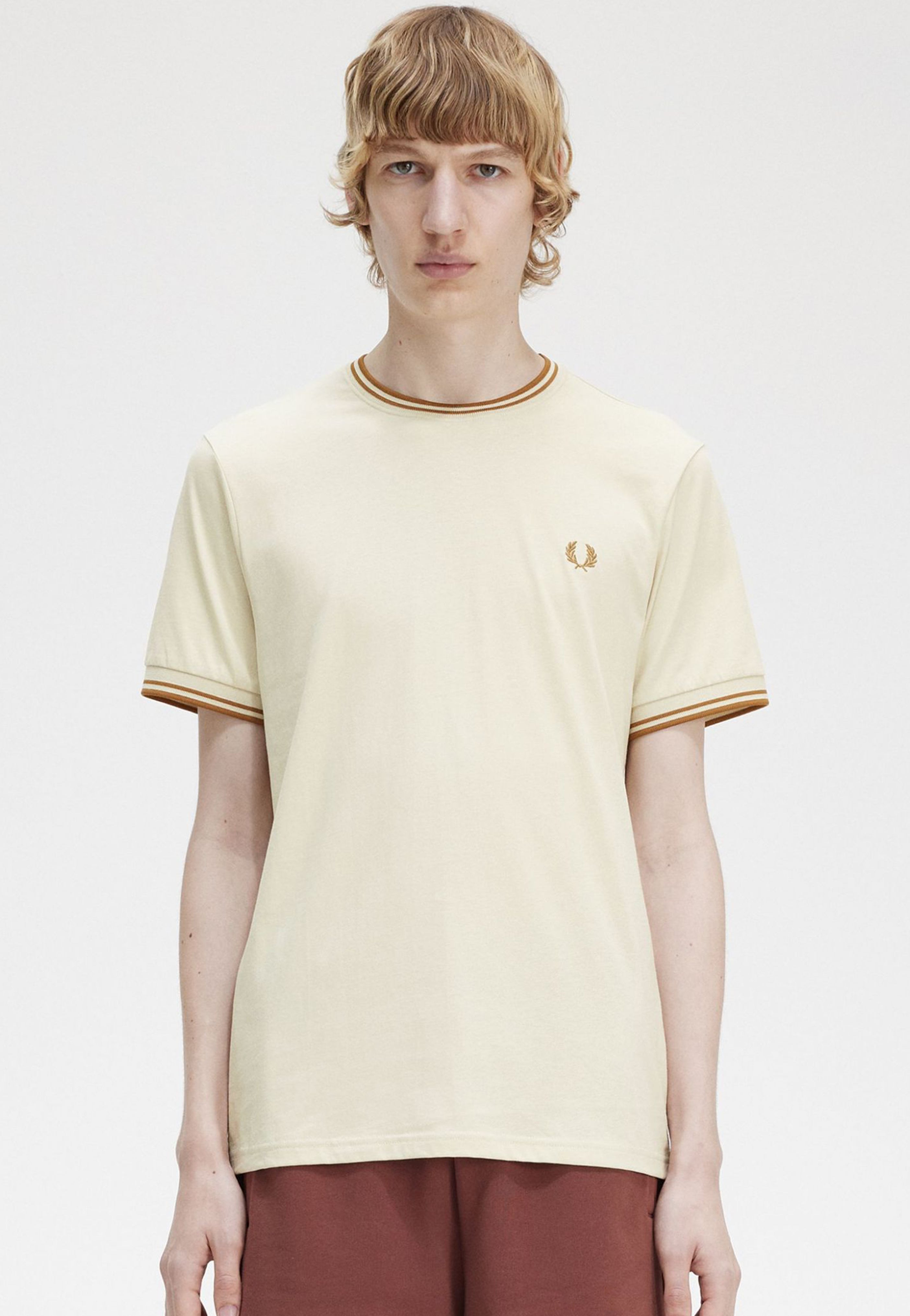 Fred Perry - Twin Tipped Oatmeal - T-Shirt | Men-Image