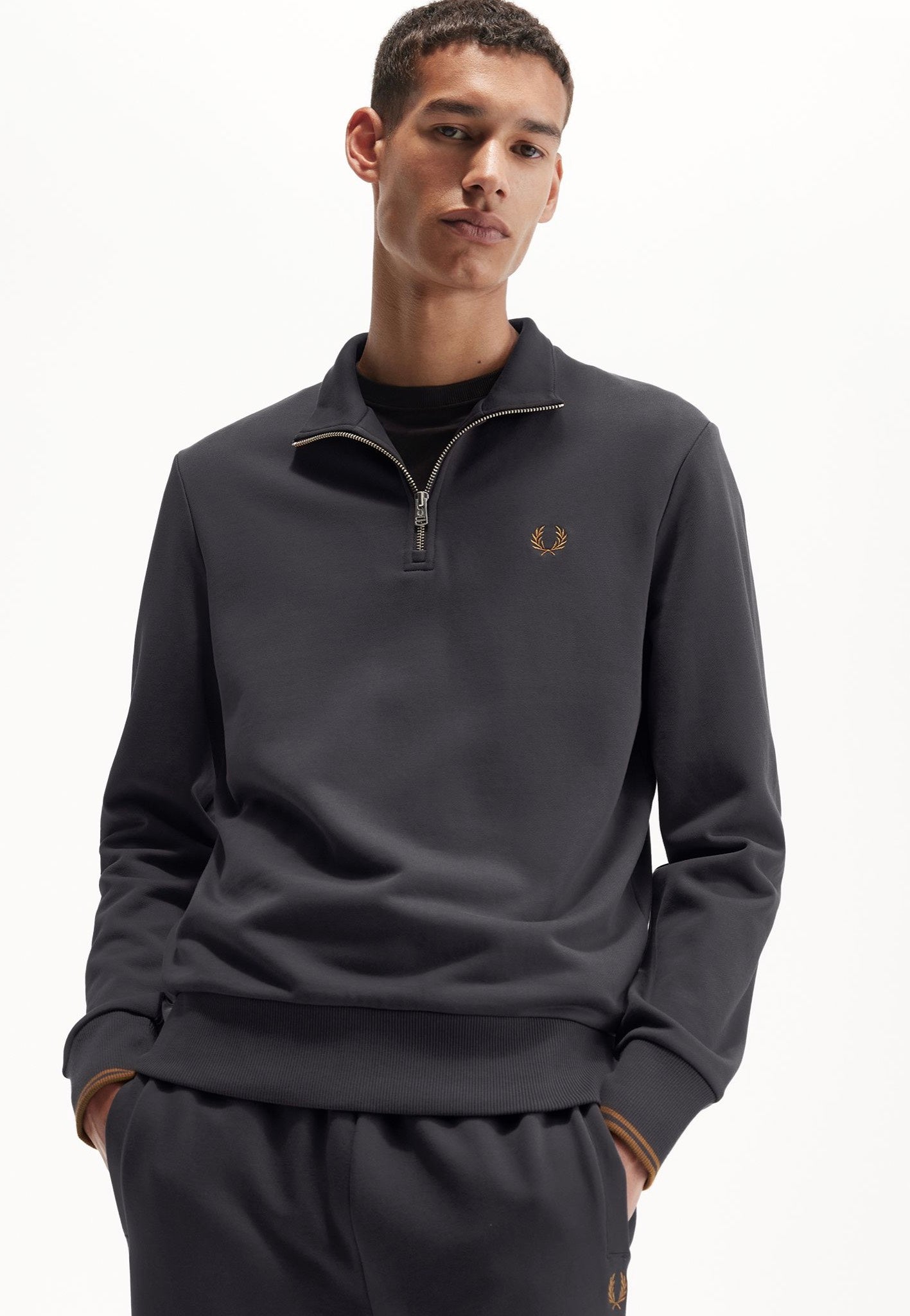 Fred Perry - Half Zip Anchor Grey/Dark Caramel - Pullover | Men-Image