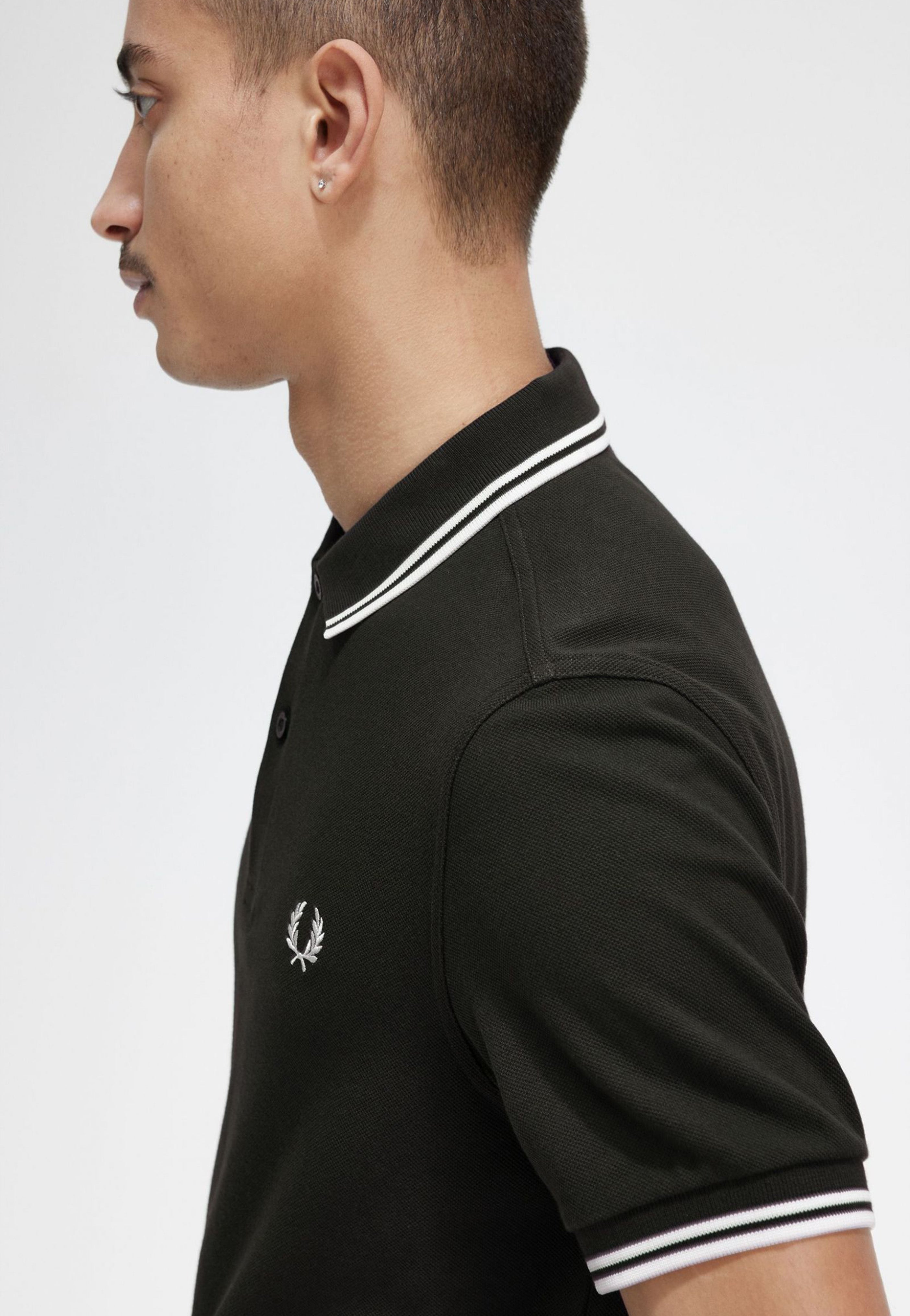 Fred Perry - Twin Tipped Night Green/Snow White - Polo | Men-Image