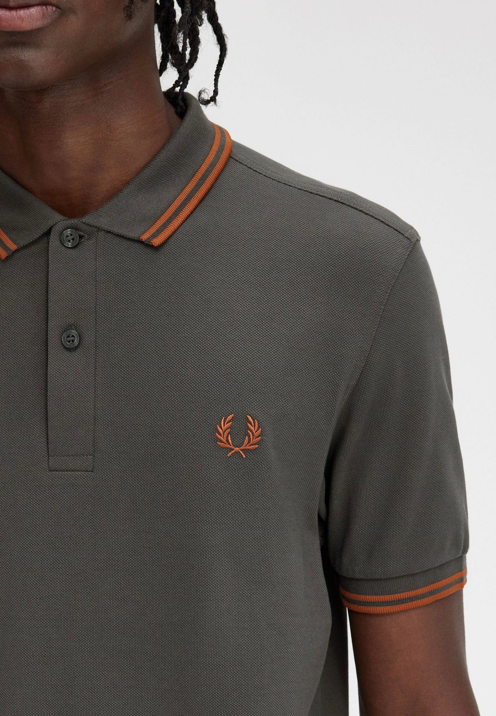 Fred Perry - Twin Tipped Field Green/Nut Flake/Nut Flake - Polo | Men-Image