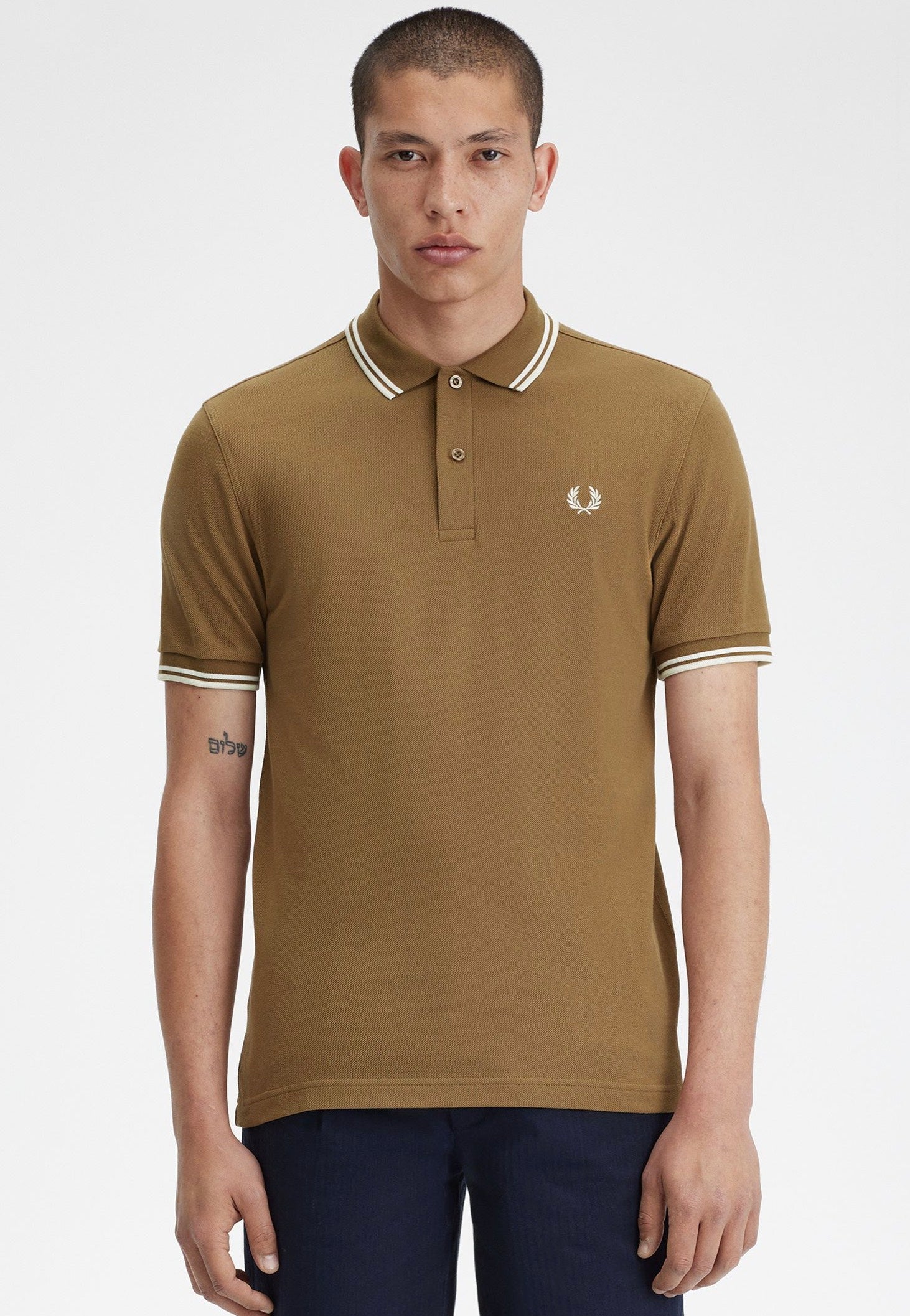 Fred Perry - Twin Tipped Shaded Stone/Snow White/Ecru - Polo | Men-Image