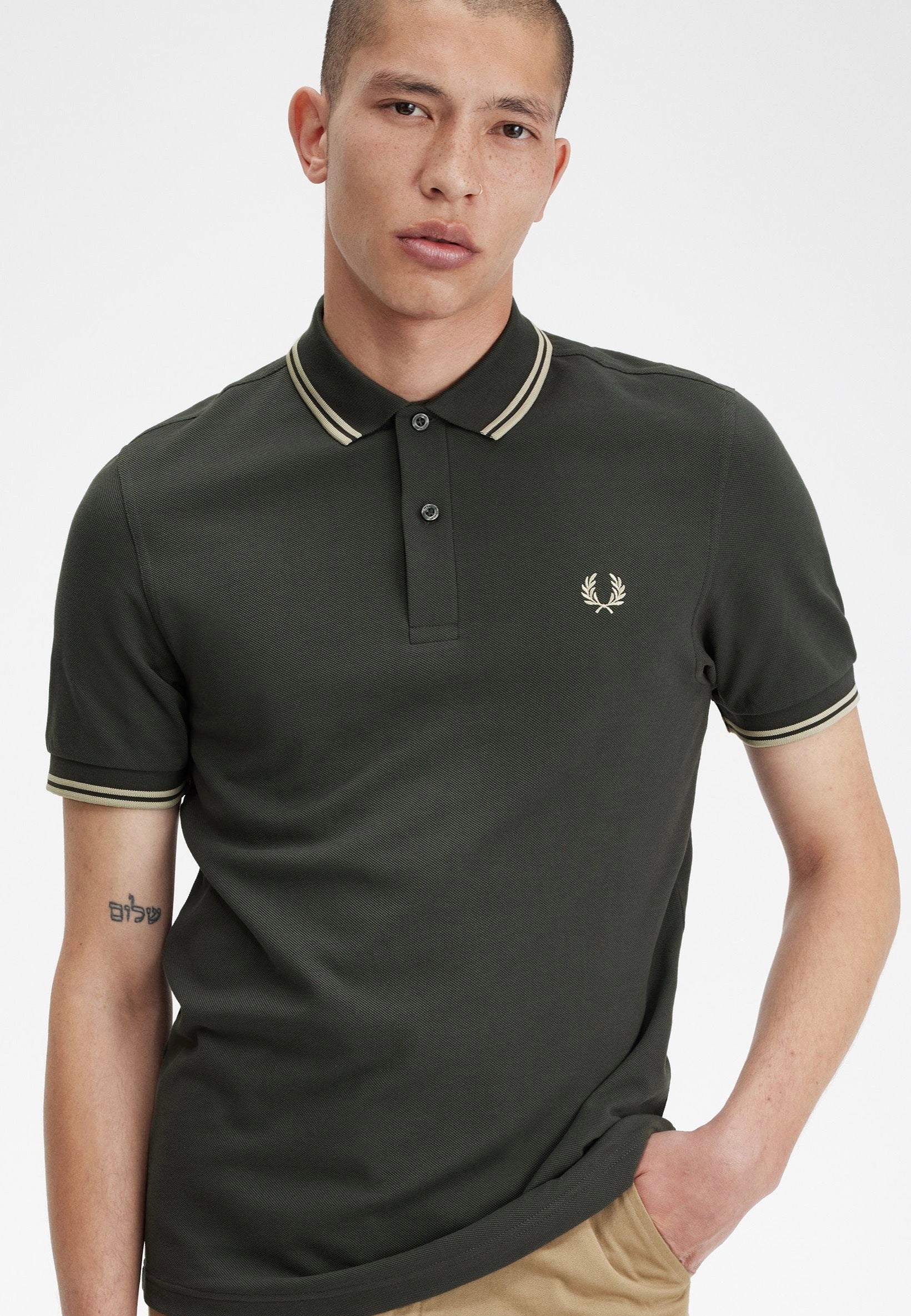 Fred Perry - Twin Tipped Field Green/Oatmeal - Polo | Men-Image