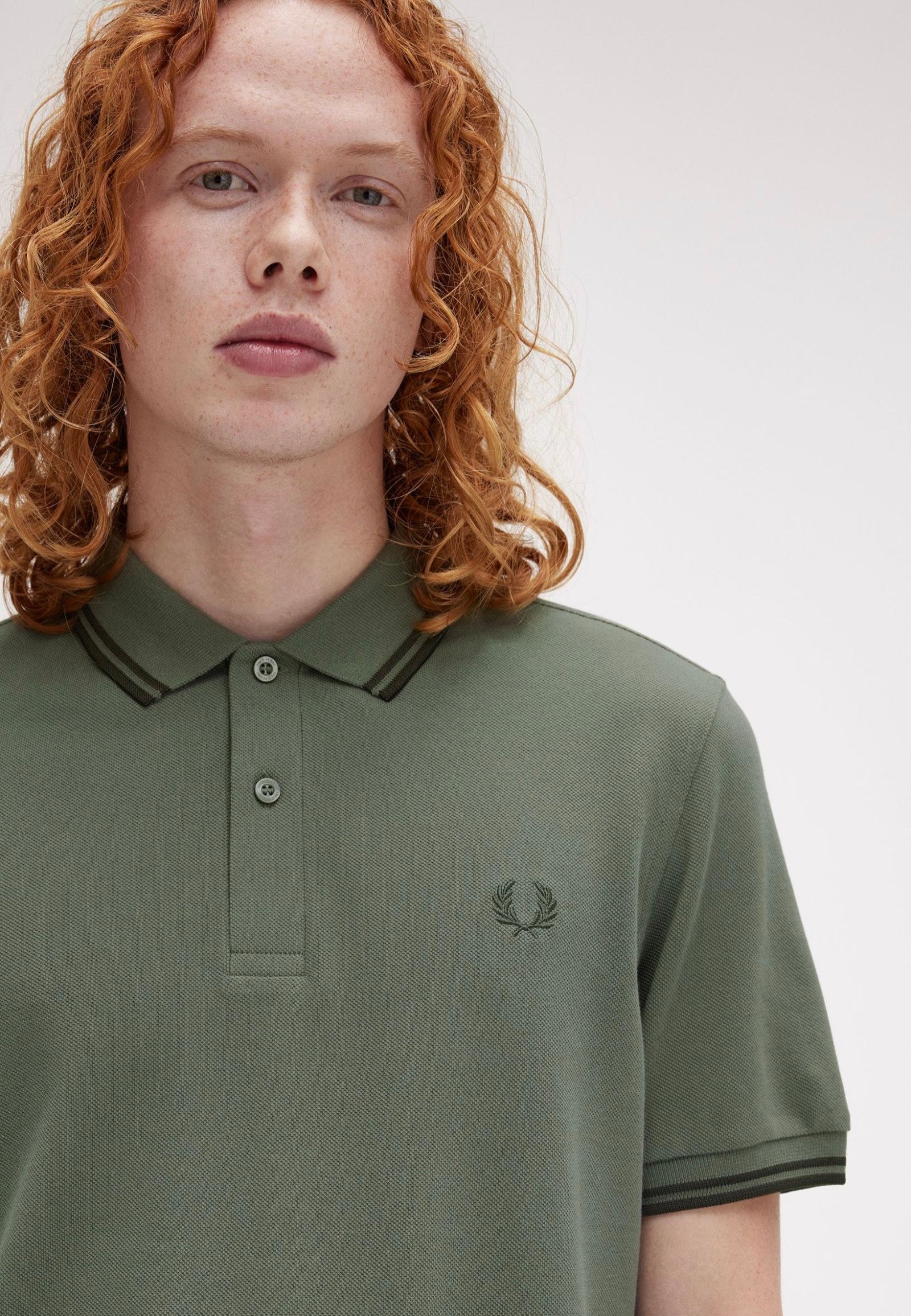 Fred Perry - Twin Tipped Laurel Wreath Green/Night Green/Night Green - Polo | Men-Image