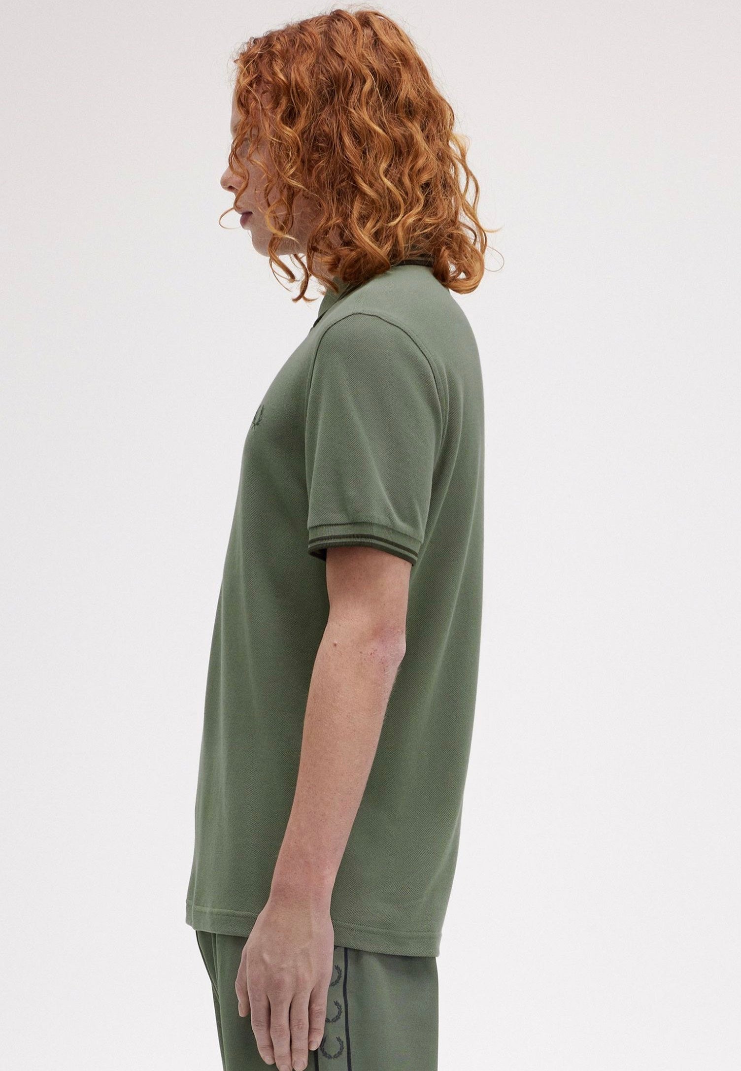 Fred Perry - Twin Tipped Laurel Wreath Green/Night Green/Night Green - Polo | Men-Image