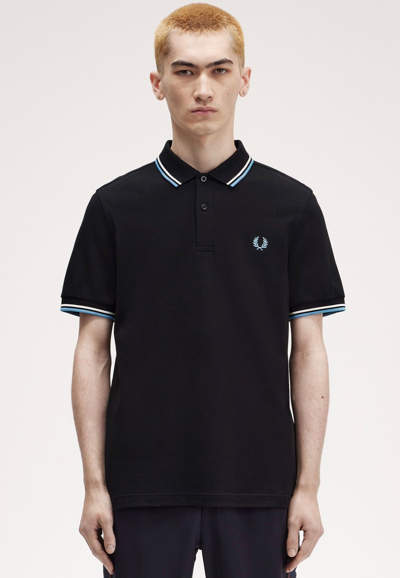 Fred Perry - The Twin Tipped Blk/Ecru/Softblu - Polo | Men-Image