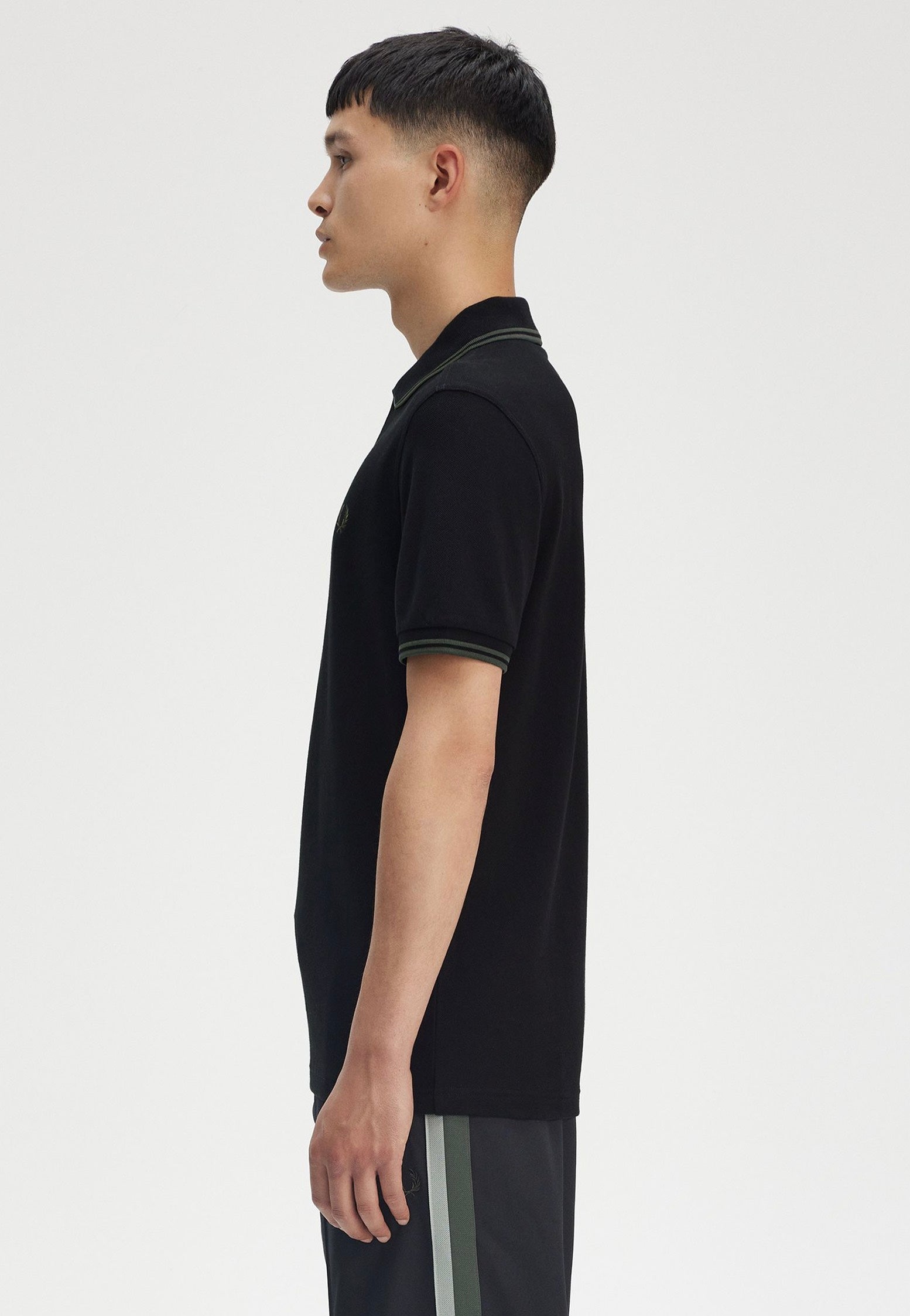 Fred Perry - Twin Tipped Black/Court Green - Polo | Men-Image